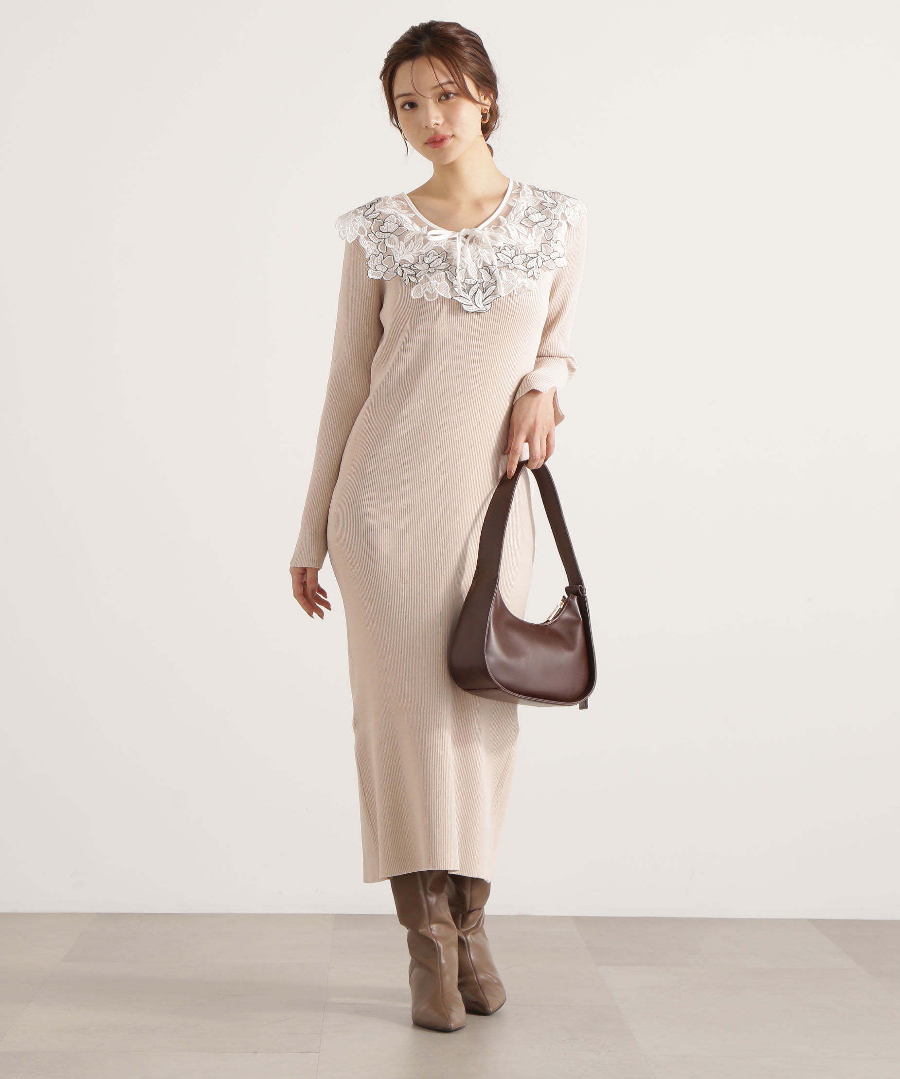 PROPORTION BODY DRESSING「ケープ風レース付きニットワンピース 25AW」|ワンピース|