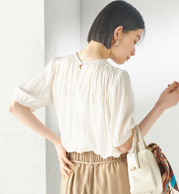 SHIPS for women「《予約》〈手洗い可能〉無地 カッセン ギャザー 半袖 ブラウス」|シャツ・ブラウス|オフホワイト