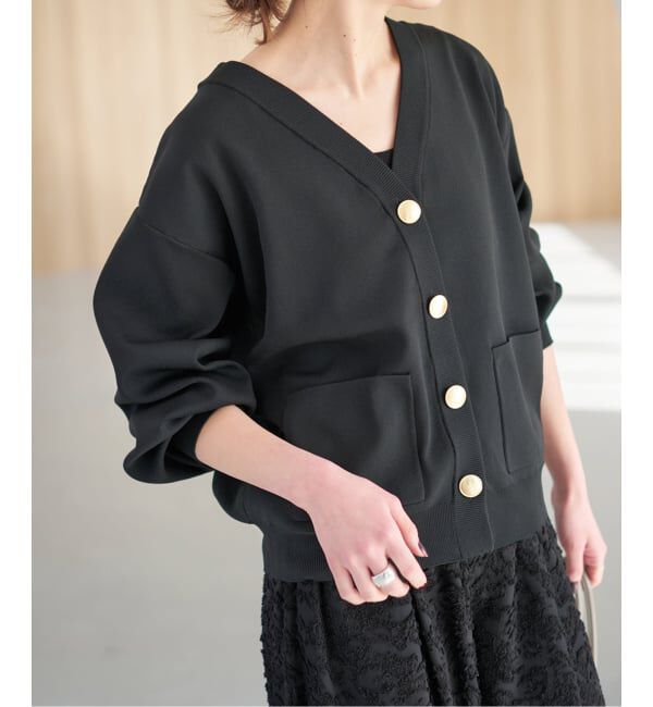 Spick and Span「《一部店舗+WEB限定/追加》ウォッシャブルVネックカーディガン」|カーディガン|ブラック