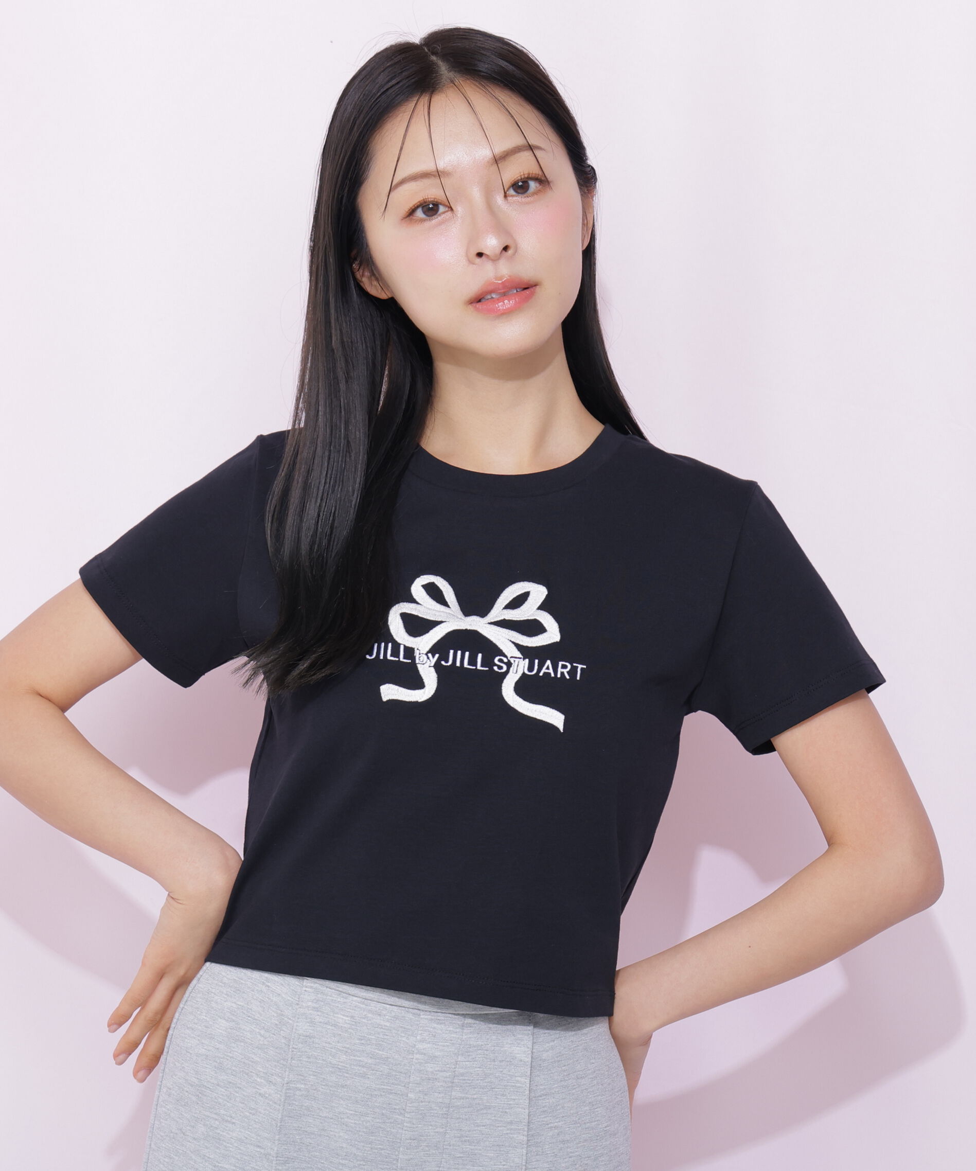  「〈RIBBONシリーズ〉フロントロゴTシャツ」|Tシャツ・カットソー|