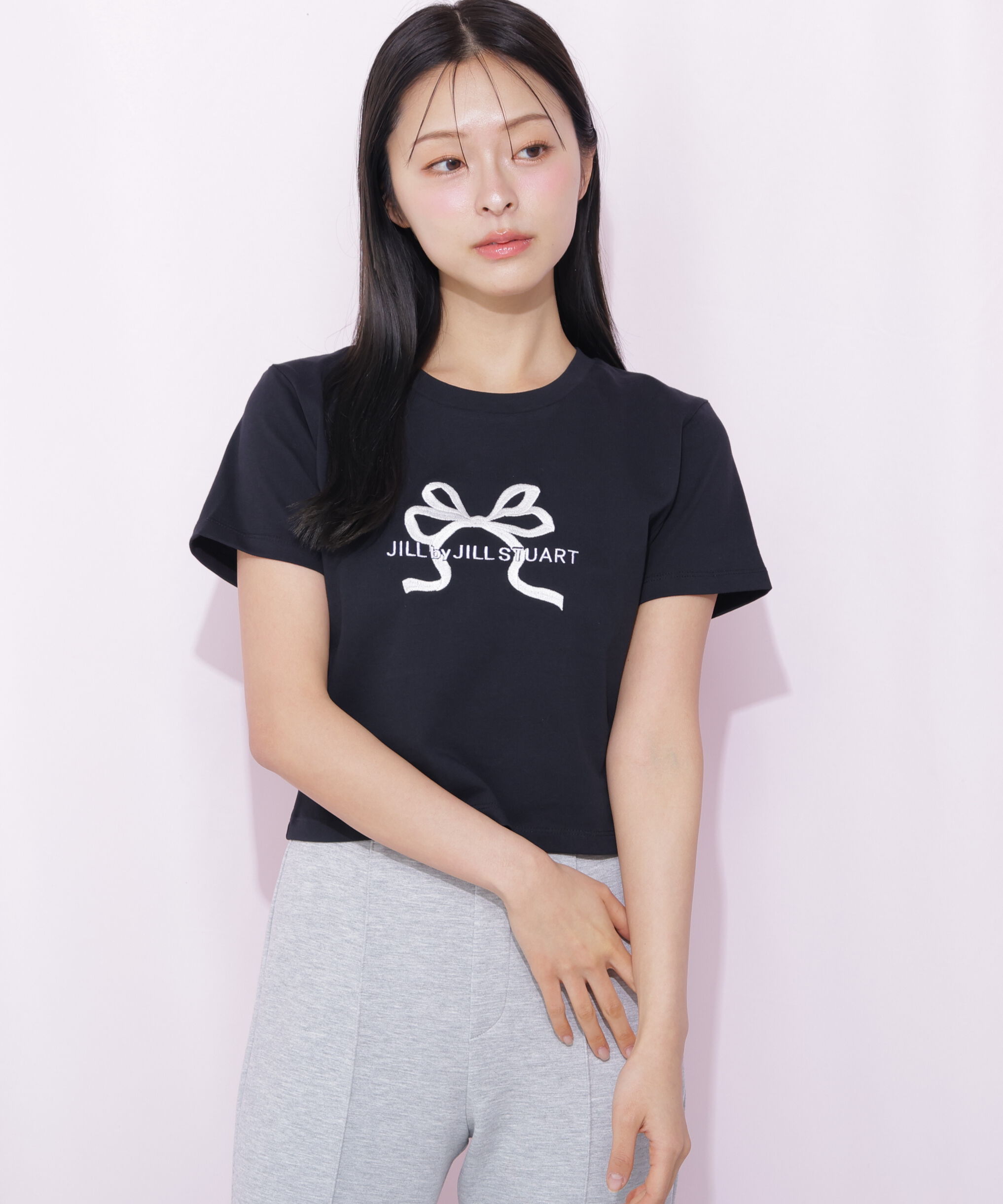  「〈RIBBONシリーズ〉フロントロゴTシャツ」|Tシャツ・カットソー|