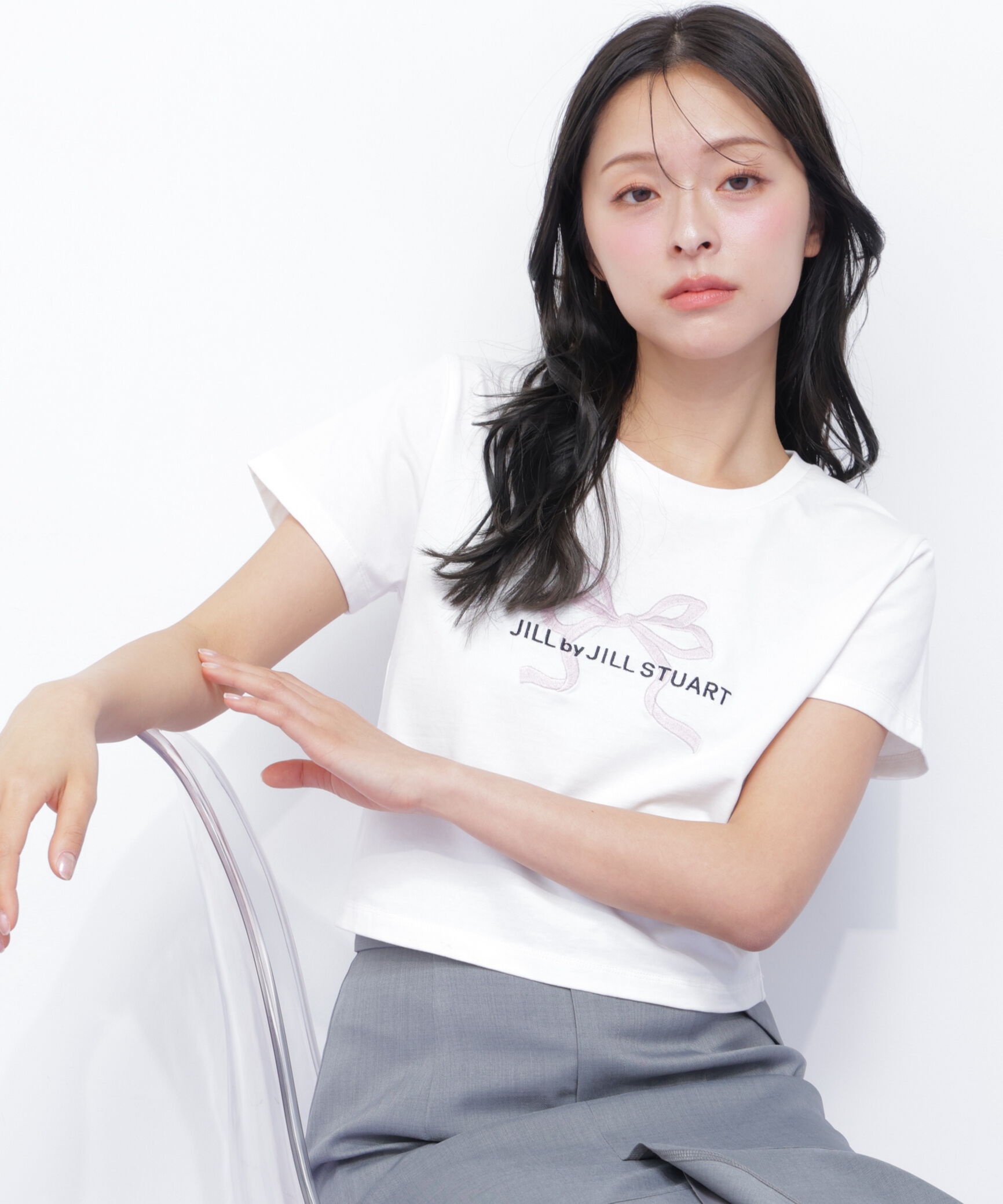  「〈RIBBONシリーズ〉フロントロゴTシャツ」|Tシャツ・カットソー|