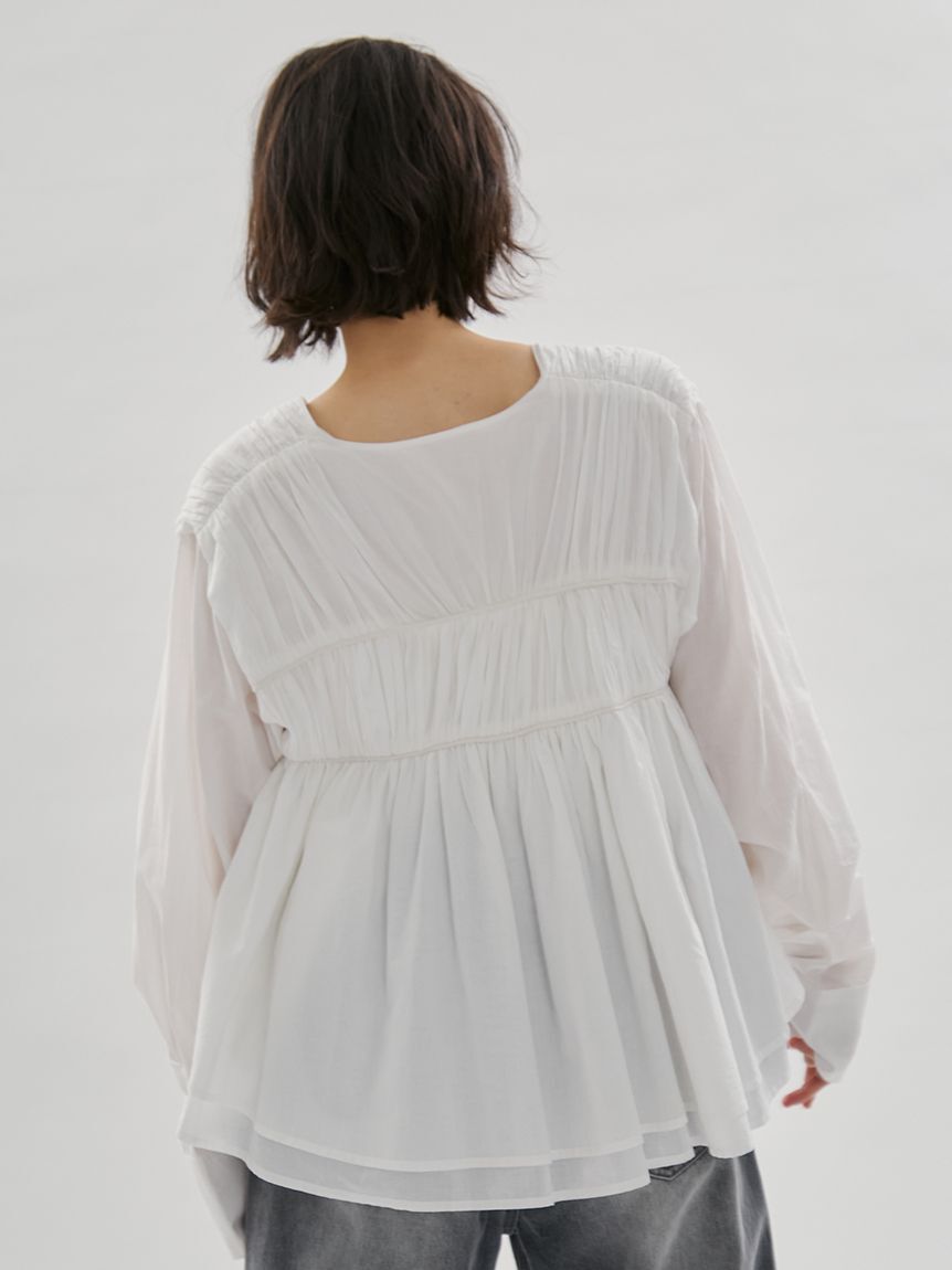 emmi atelier「コットンギャザーブラウス【アンサンブル対応】」|シャツ・ブラウス|