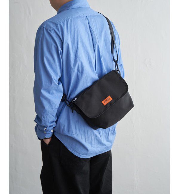 ikka「UNIVERSAL OVERALL ユニバーサルオーバーオール 撥水フラップジップショルダーバッグ」|その他|