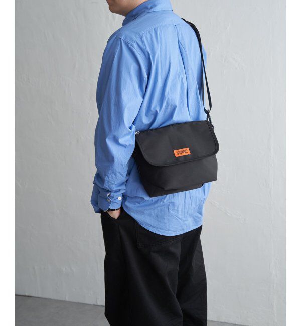 ikka「UNIVERSAL OVERALL ユニバーサルオーバーオール 撥水フラップジップショルダーバッグ」|その他|