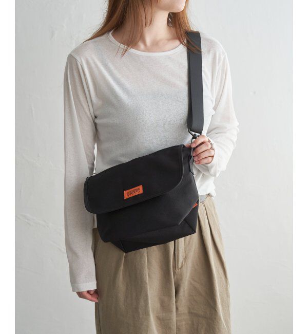 ikka「UNIVERSAL OVERALL ユニバーサルオーバーオール 撥水フラップジップショルダーバッグ」|その他|