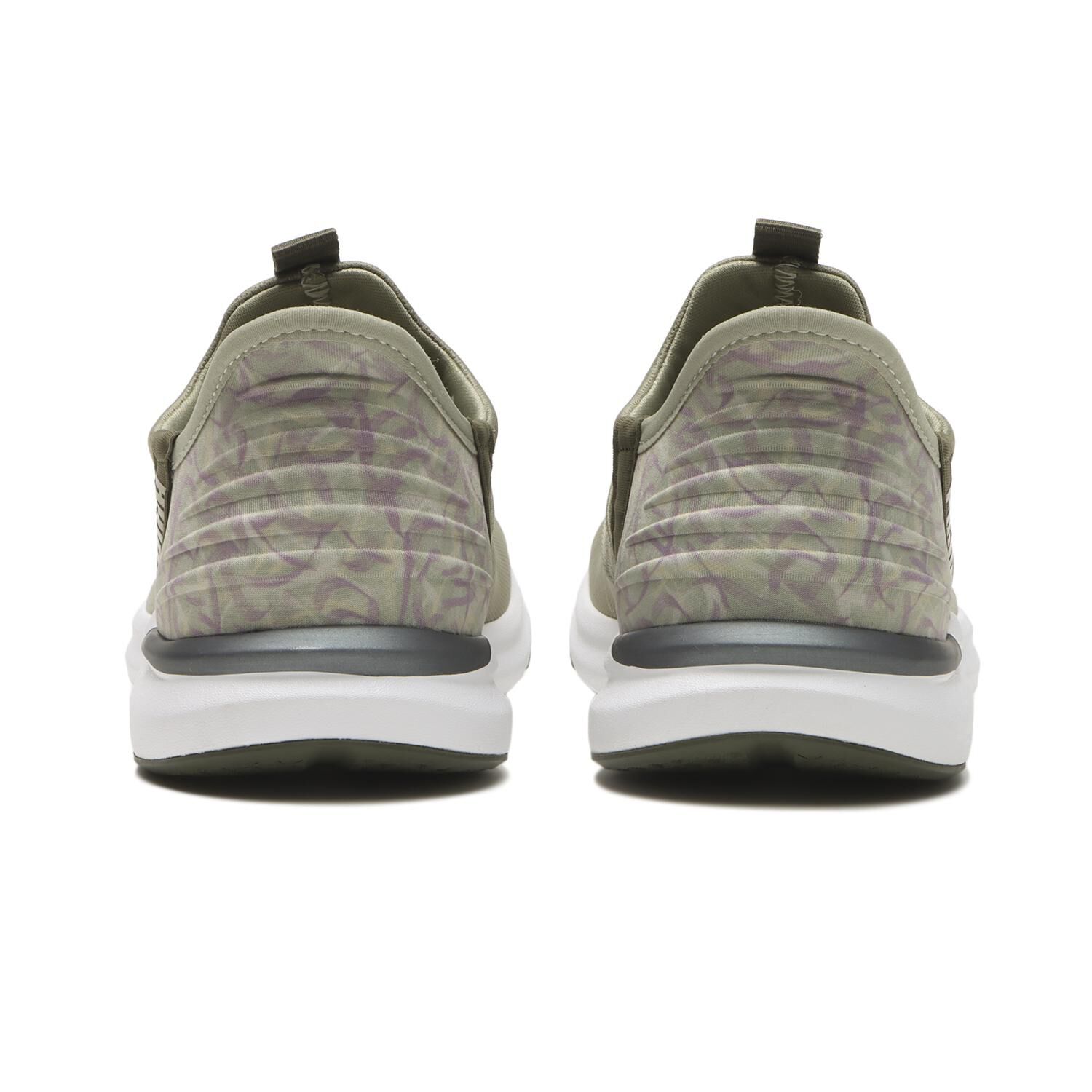 PUMA「【PUMA】W PROWL 3 EASE IN HGR 2」|スニーカー|