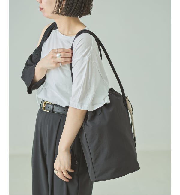 journal standard L'essage「【&MyuQ/アンドミューク】HEBE r：バッグ」|ショルダー・メッセンジャー|ブラック