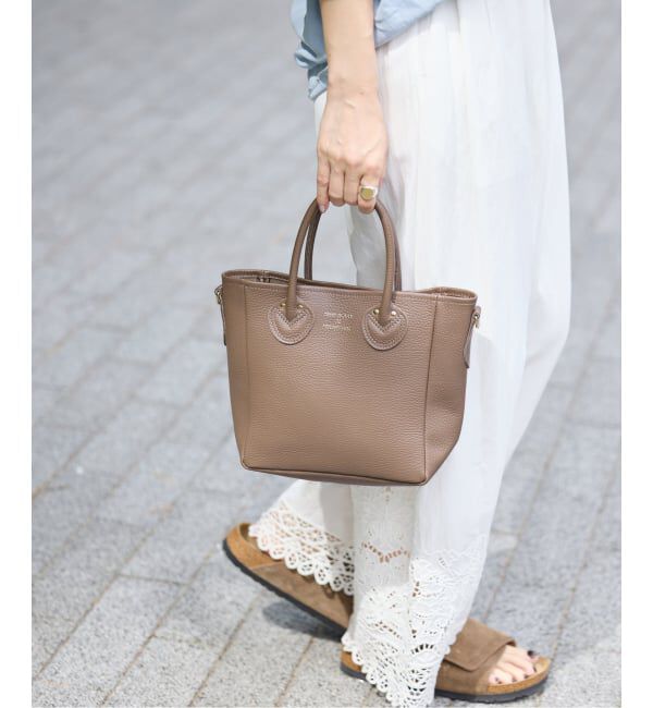 IENA「《WEB/一部店舗限定》YOUNG&OLSEN EMBOSSED LEATHER D TOTE S バッグ YO2601-GD003」|トートバッグ|