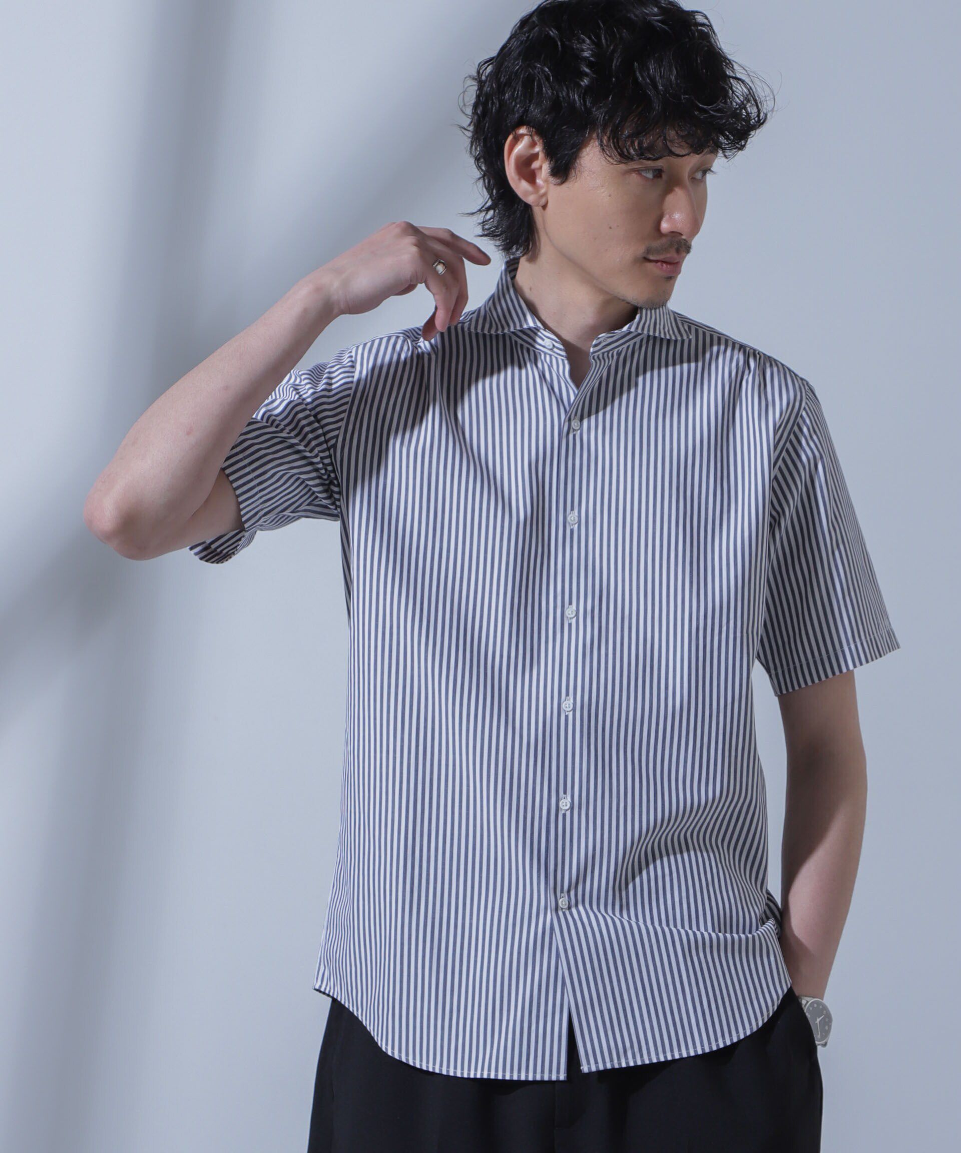 nano･universe「「N SHIRTS」AntiSoaked(R)汗染み防止ホリゾンタルカラーシャツ半袖」|シャツ・ブラウス|パターン1