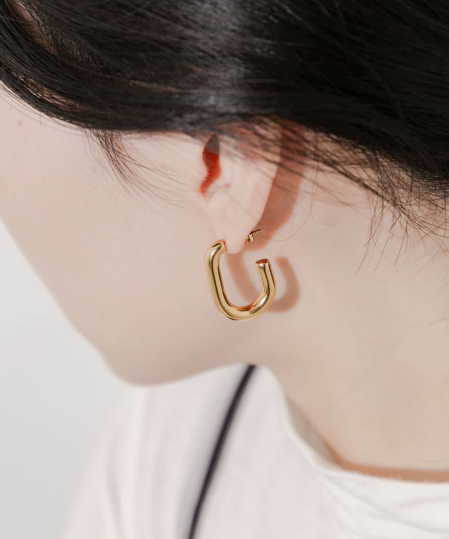 SMELLY「ステンレスカーブラインピアス」|ピアス|