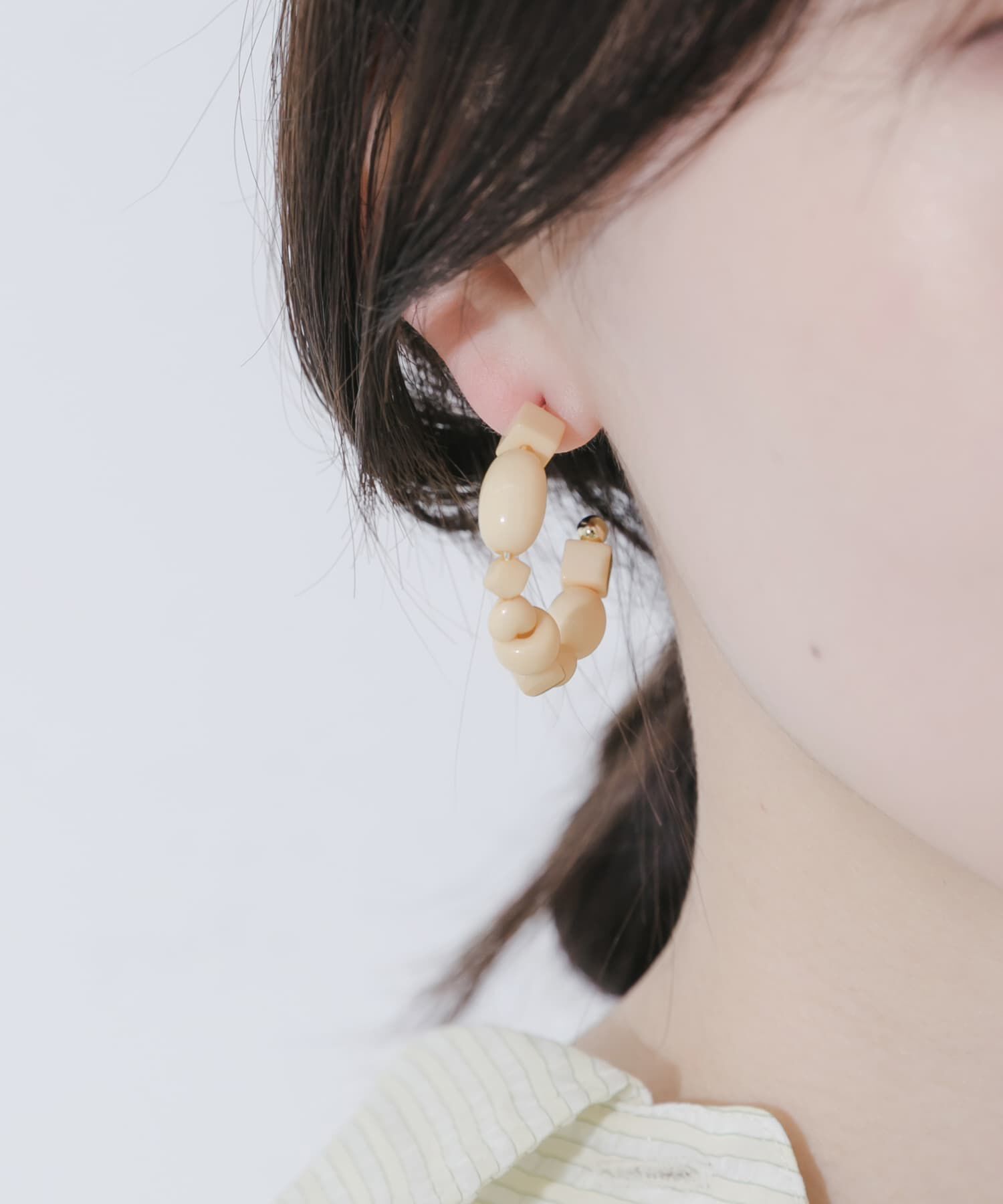 SMELLY「カラービーズフープピアス」|ピアス|