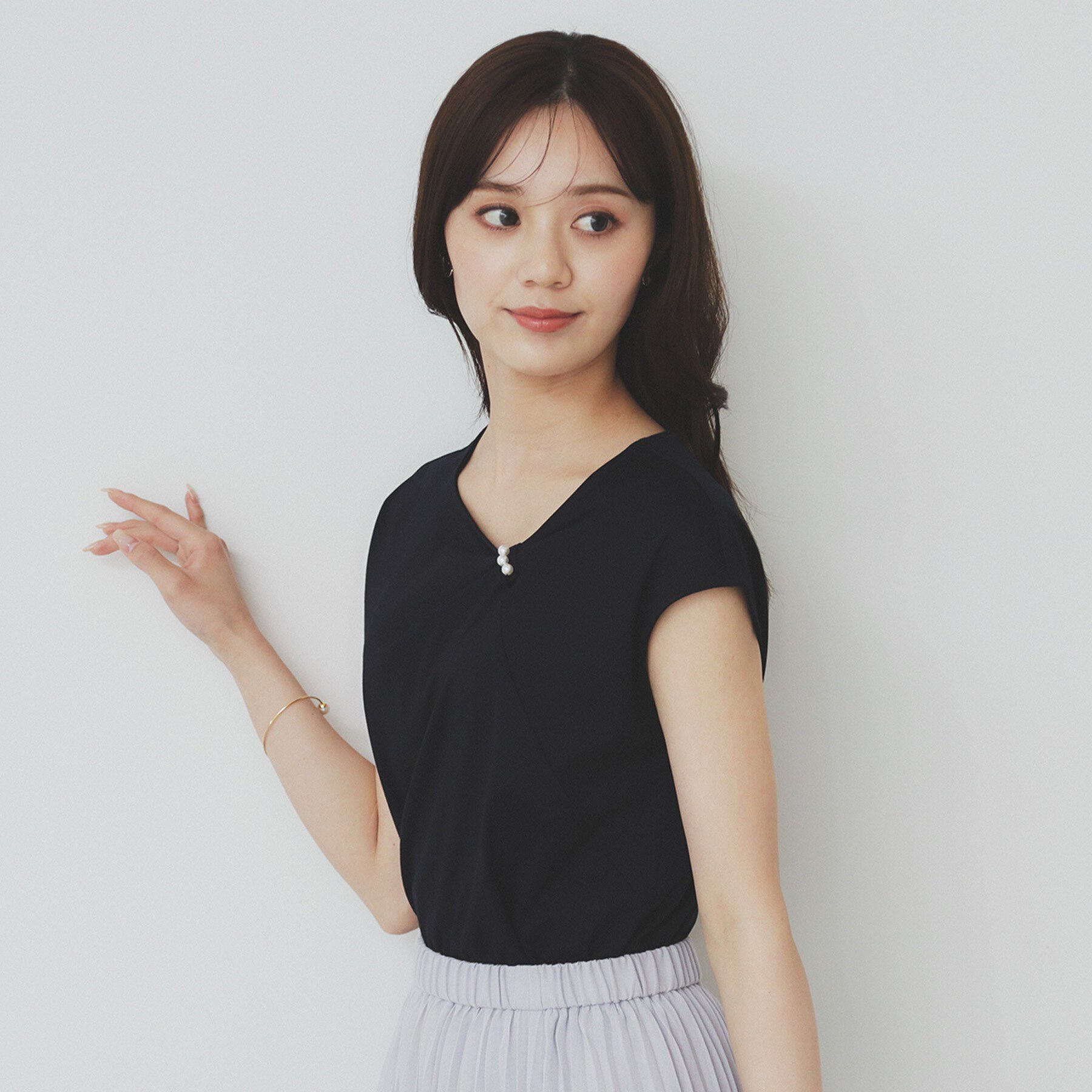 index「アシメリボンフレンチトップス【接触冷感／UVケア／洗濯機洗い可】」|Tシャツ・カットソー|