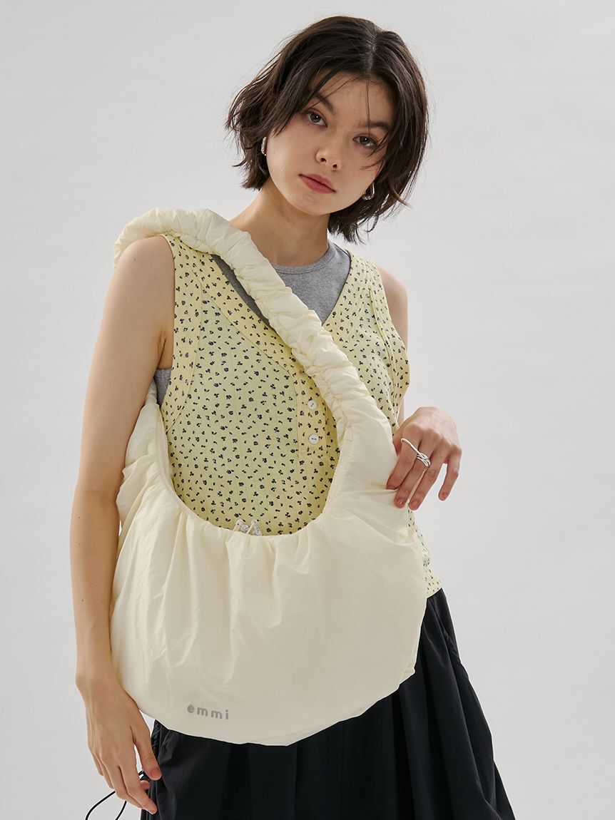 emmi atelier「ギャザーディテールショルダーバッグ/撥水」|ショルダー・メッセンジャー|CRM