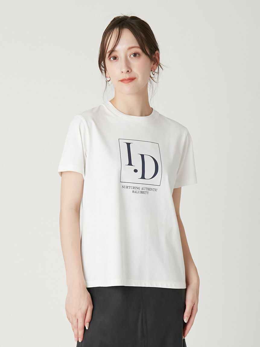 FRAY I.D「I.DロゴプリントTシャツ／ウォッシャブル・防シワ」|Tシャツ・カットソー|