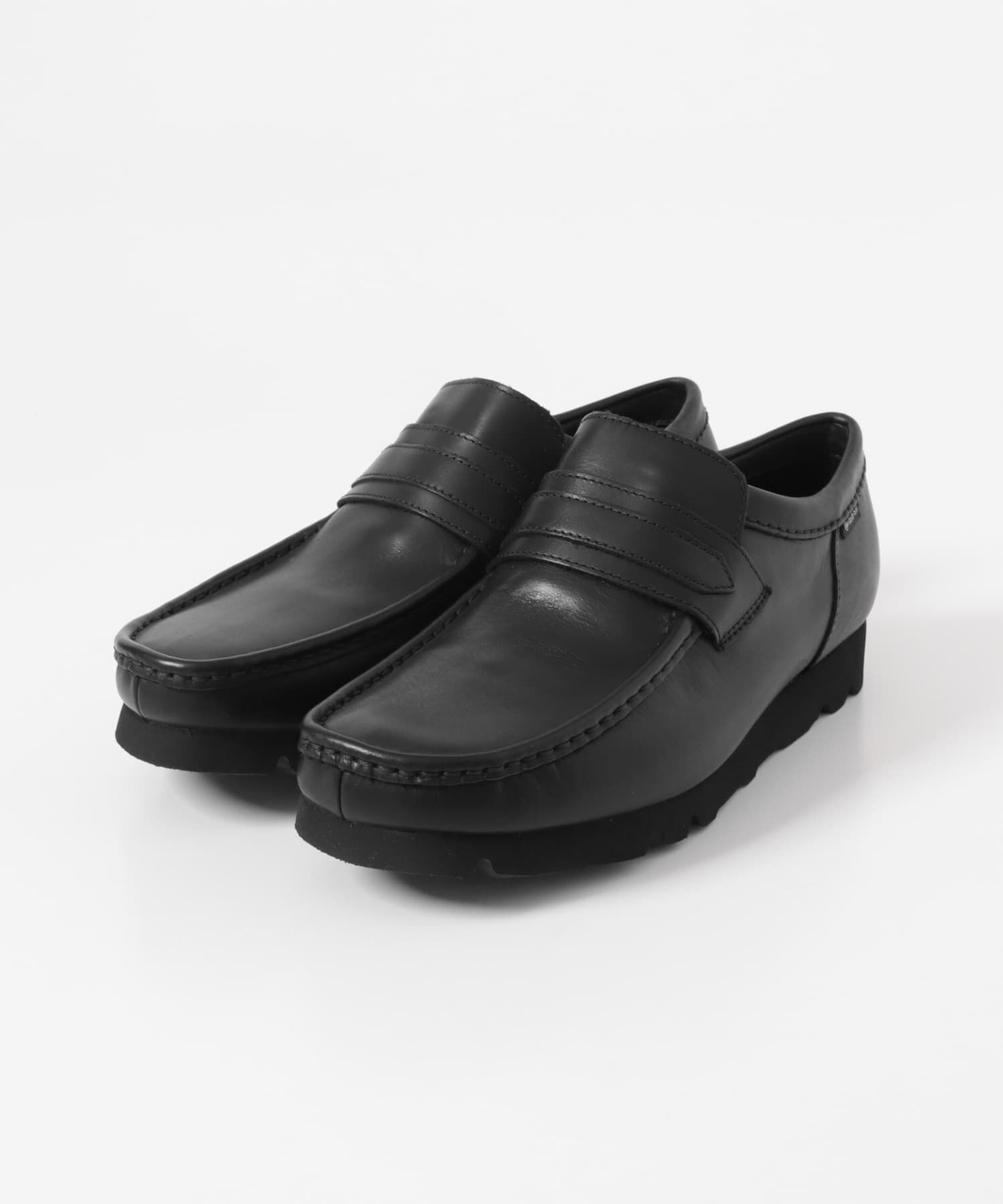 URBAN RESEARCH「CLARKS　WALLA LOAFER GTX」|ローファー|ブラック