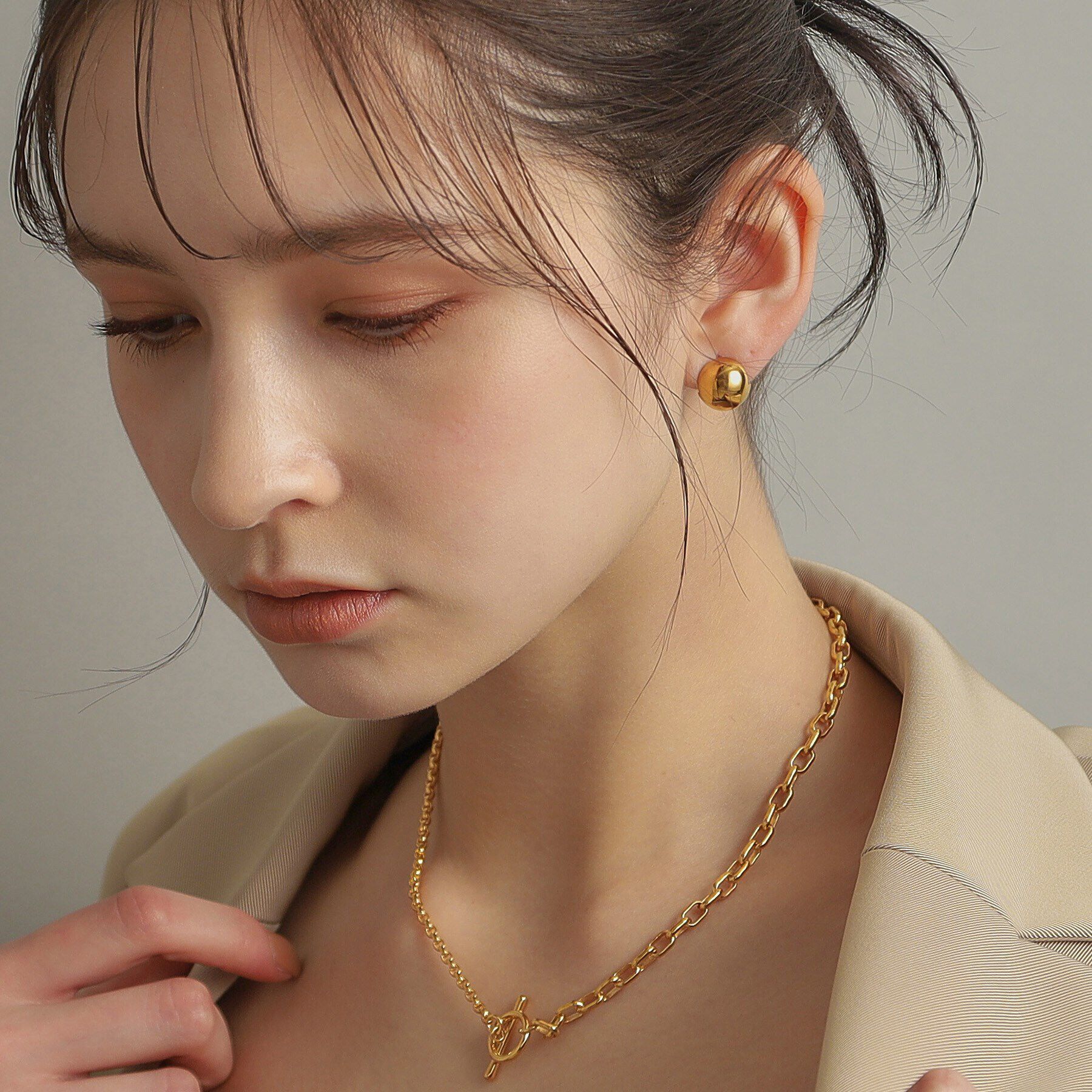 COCOSHNIK ONKITSCH「シルバー ハギーピアス ボールS GP」|ピアス|