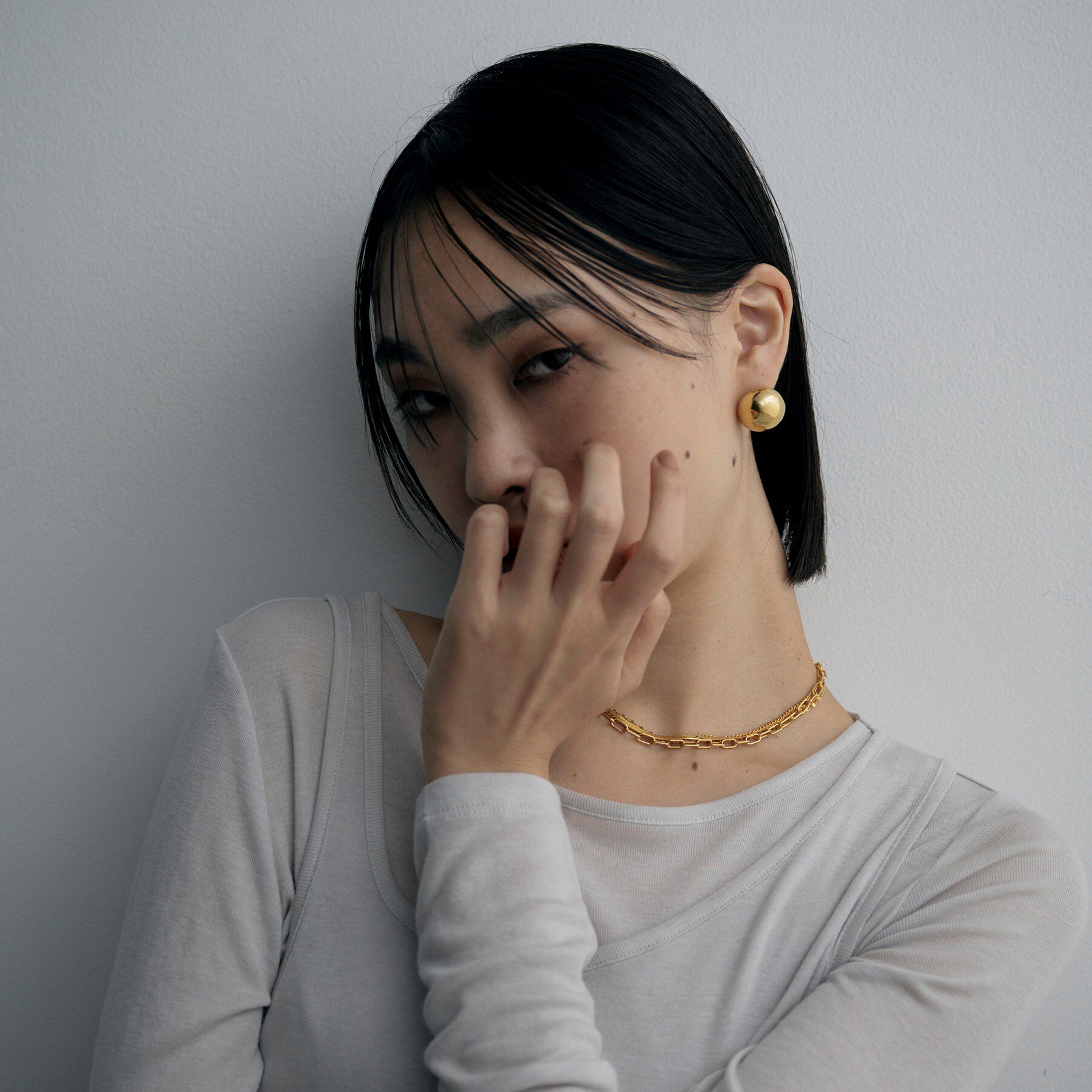 COCOSHNIK ONKITSCH「シルバー ホロウラウンドクッションピアス GP」|ピアス|