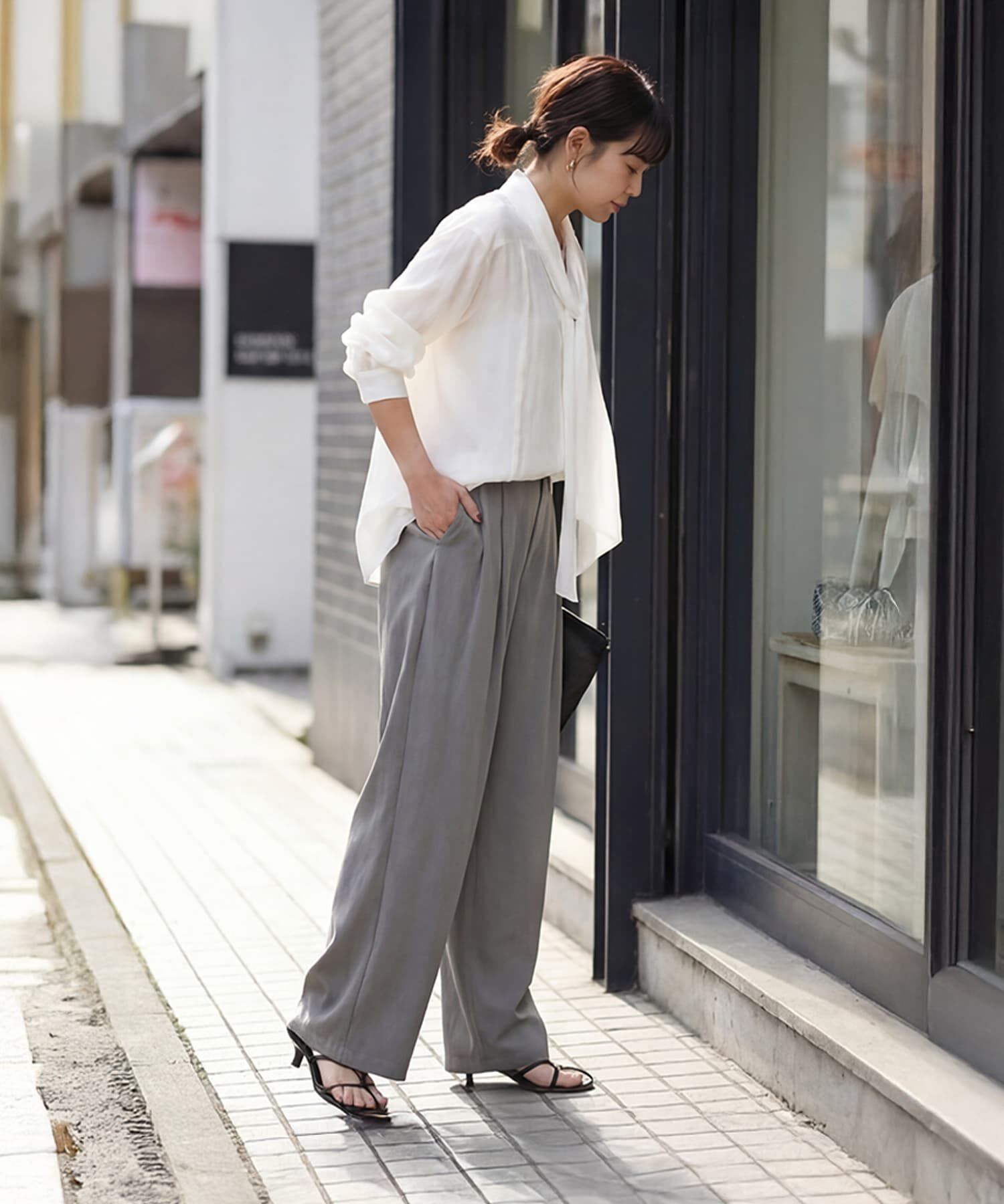 STYLE DELI「【LUXE】ニュアンス生地のタックボウタイブラウス」|シャツ・ブラウス|