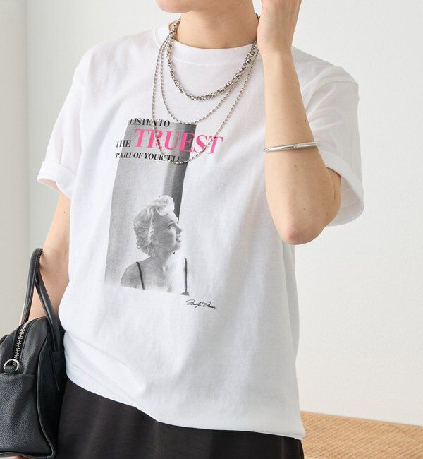  「【目を惹く大人のフォトTee】MarilynフォトTee」|Tシャツ・カットソー|オフホワイト