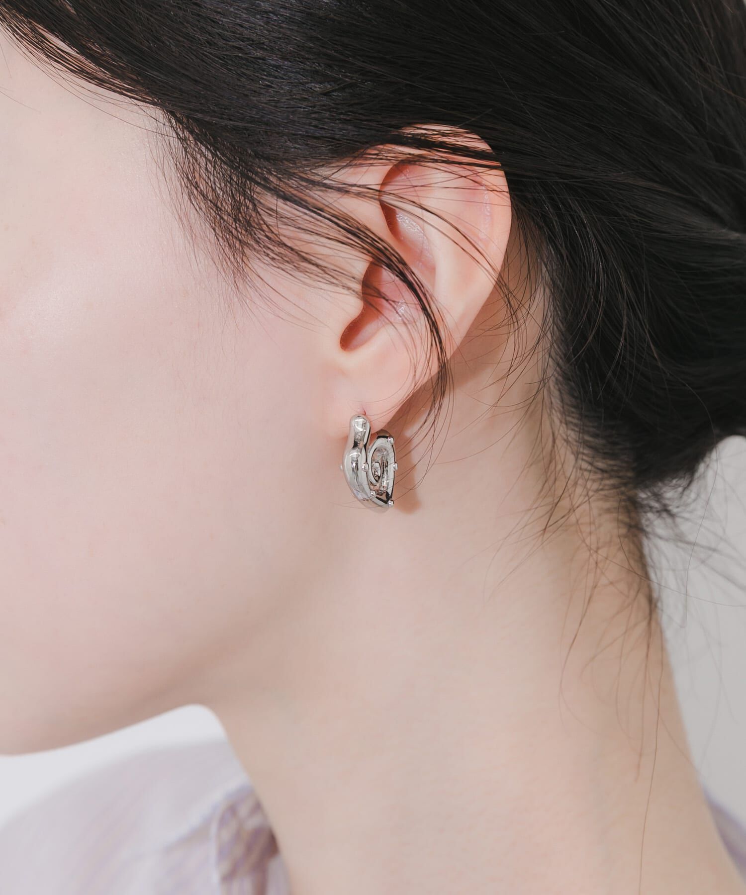 SMELLY「グルグルメタルハートピアス」|ピアス|