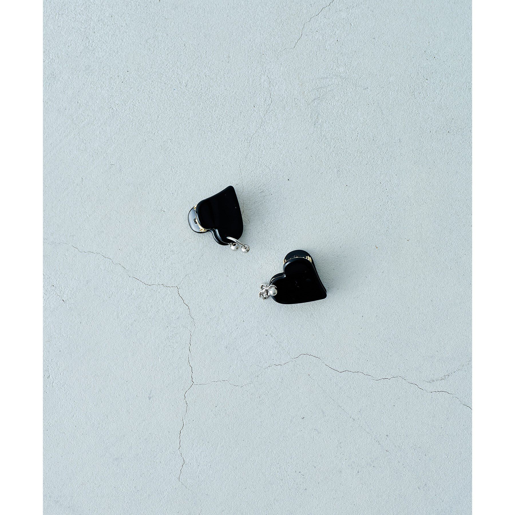 CODE A「heyep｜piercing heart hair clips」|その他|ブラック(019)