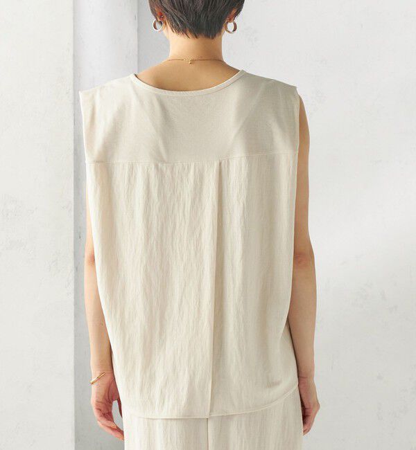 SHIPS for women「《予約》【実力派ベーシック】〈手洗い可能〉レーヨン ナイロン 深 ベンツ ノースリーブ プルオーバー」|Tシャツ・カットソー|