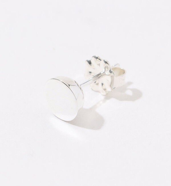 TOMORROWLAND GOODS「BULBS Olea chimanimani ラウンドプレート シルバーピアス」|ピアス|