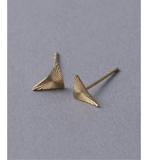 Lilas by Spick&Span「テクスチャートライアングルモチーフピアス K10（両耳）」|ピアス|
