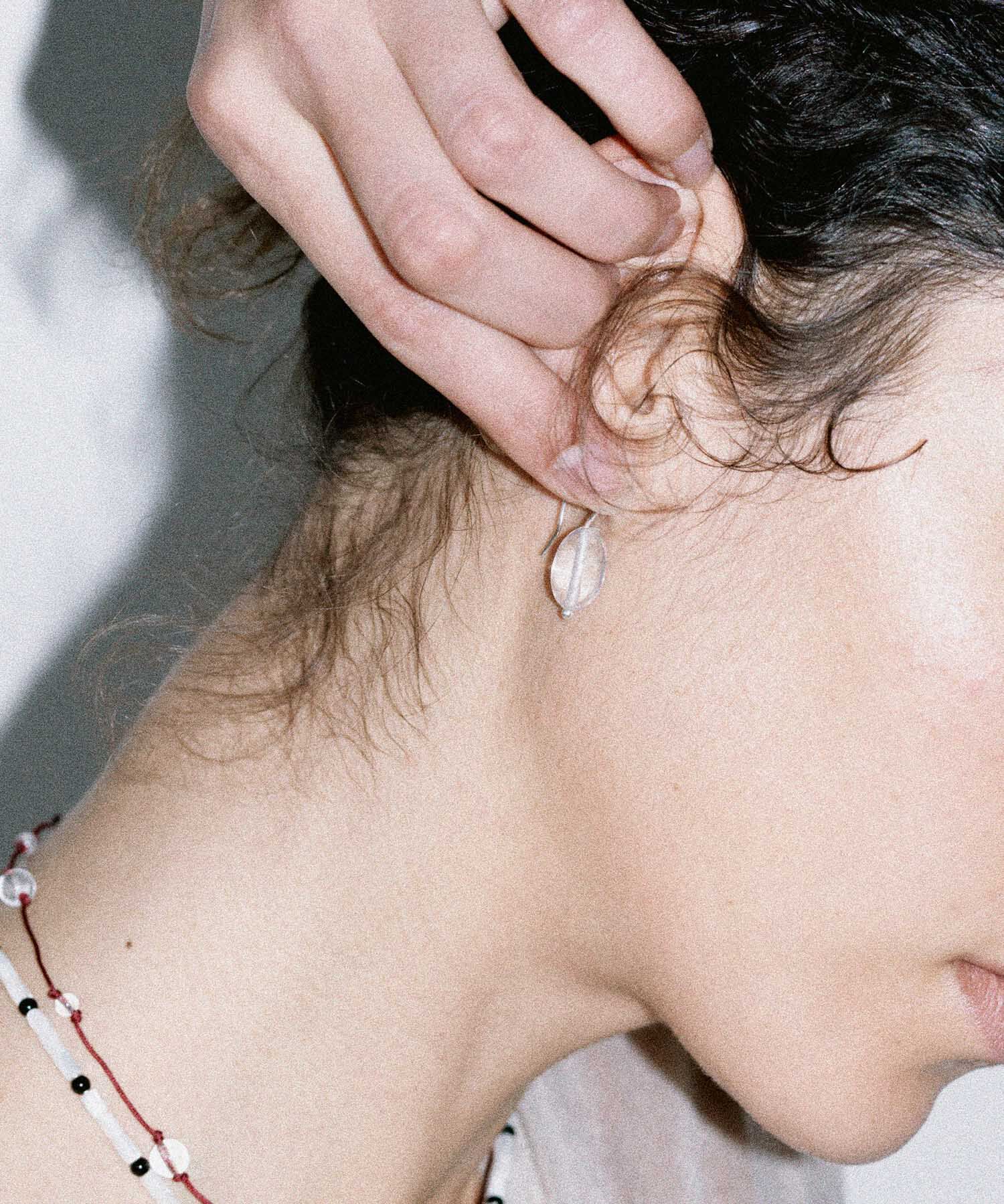 SMELLY「SMELLY so&rsquo;　stone drop hook pierce」|ピアス|