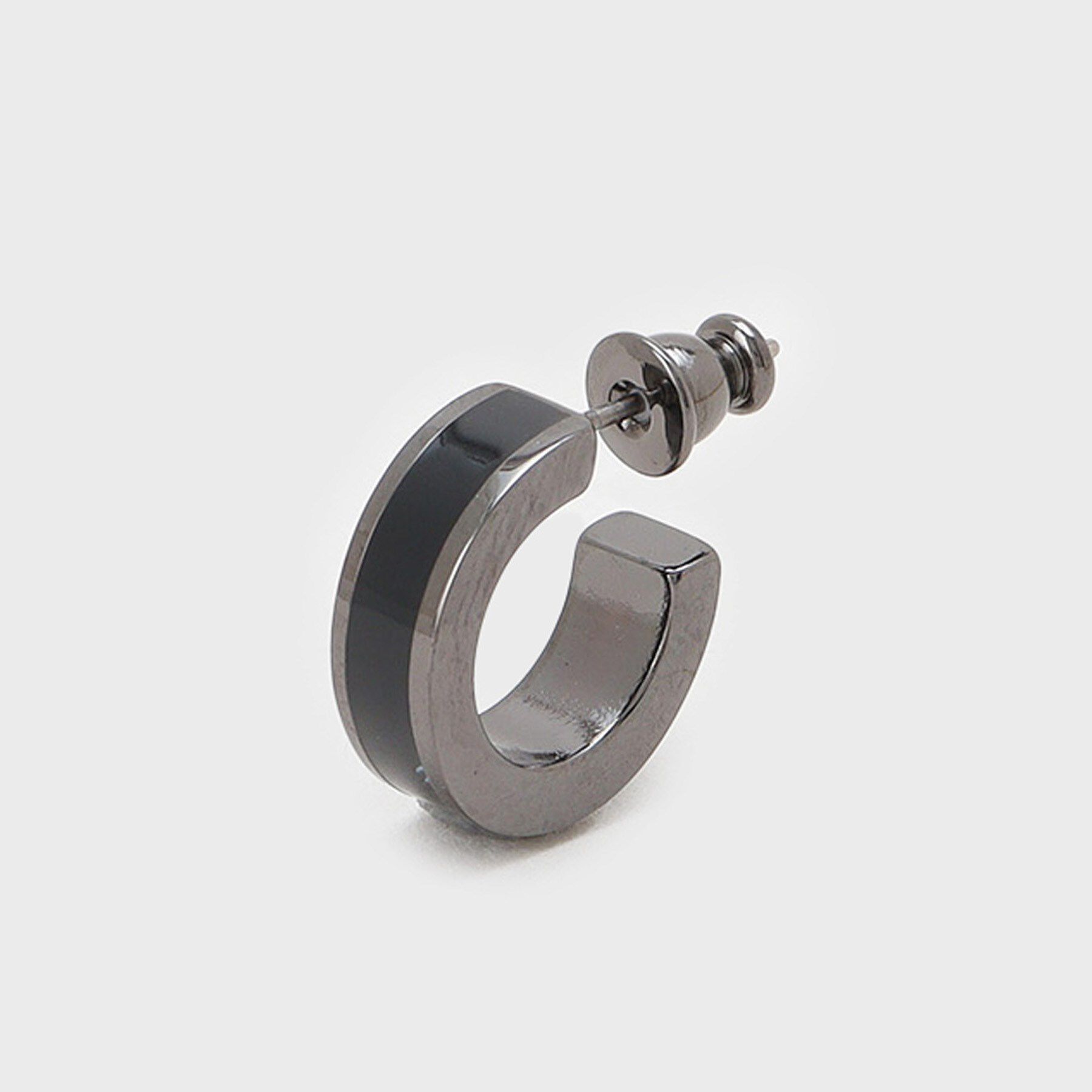 TAKEO KIKUCHI「ブラックエポラインピアス」|ピアス|ブラックシルバー(0