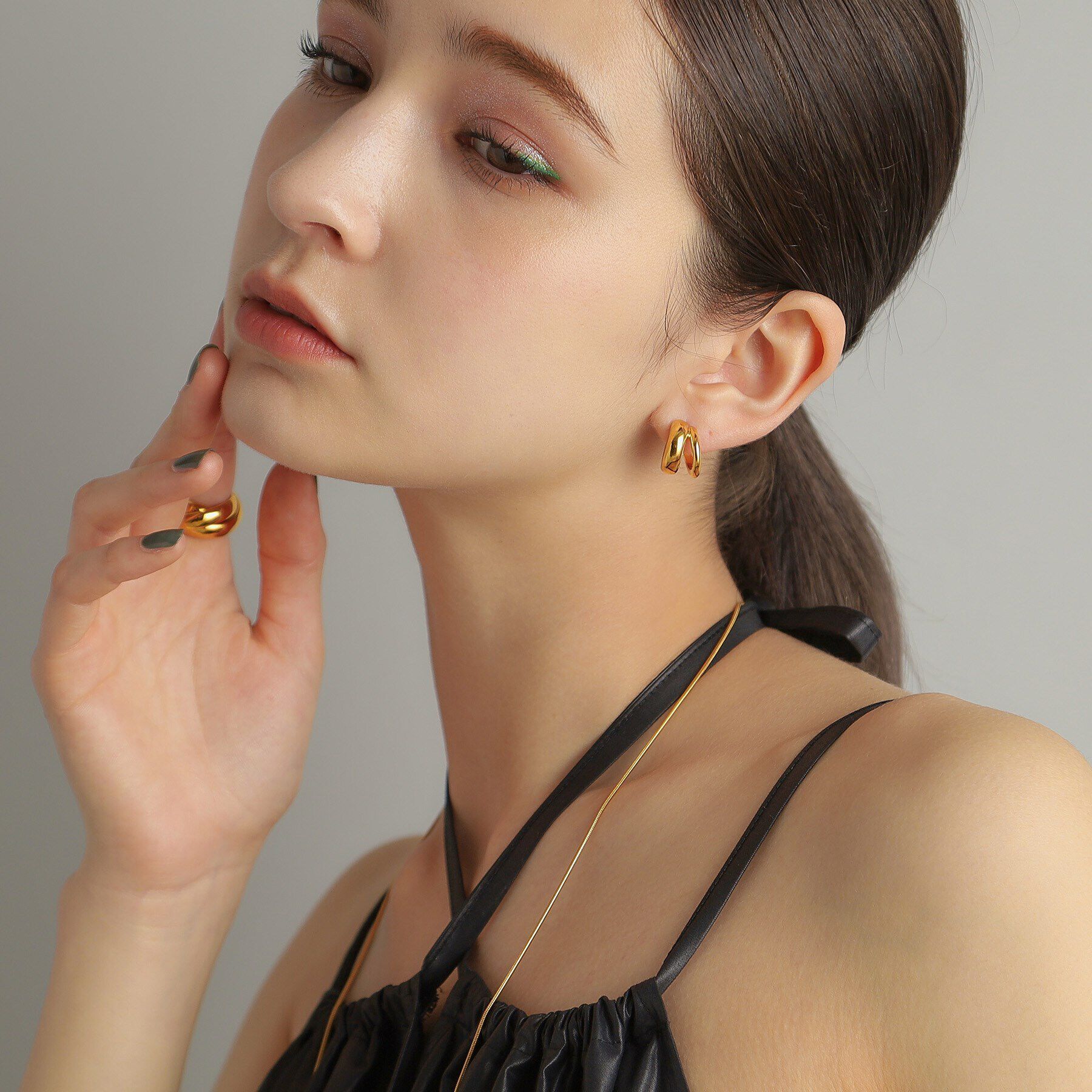 COCOSHNIK ONKITSCH「シルバー スモールフープ ダブルプランプピアス GP」|ピアス|