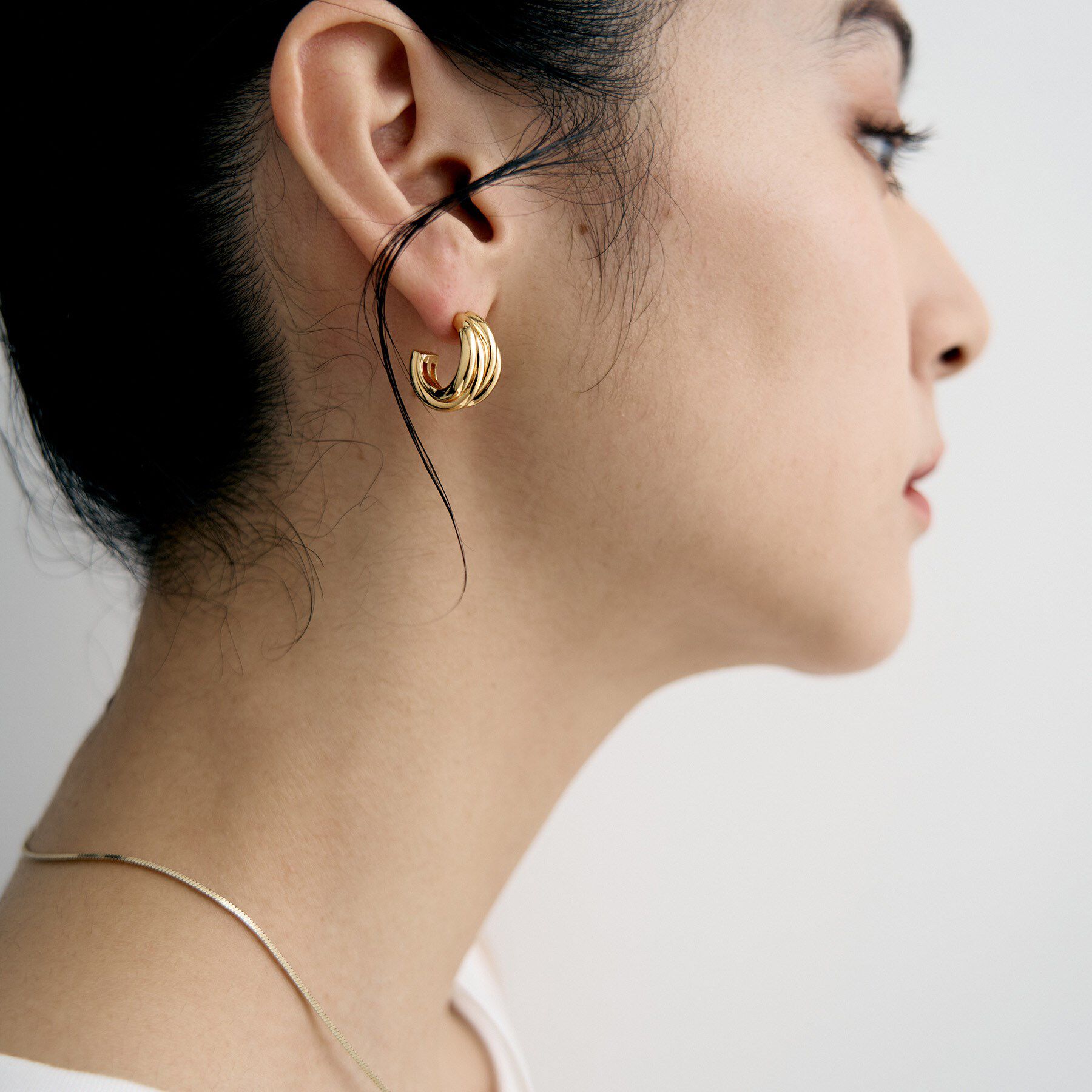 COCOSHNIK ONKITSCH「シルバー スモールフープ タングルドピアス GP」|ピアス|