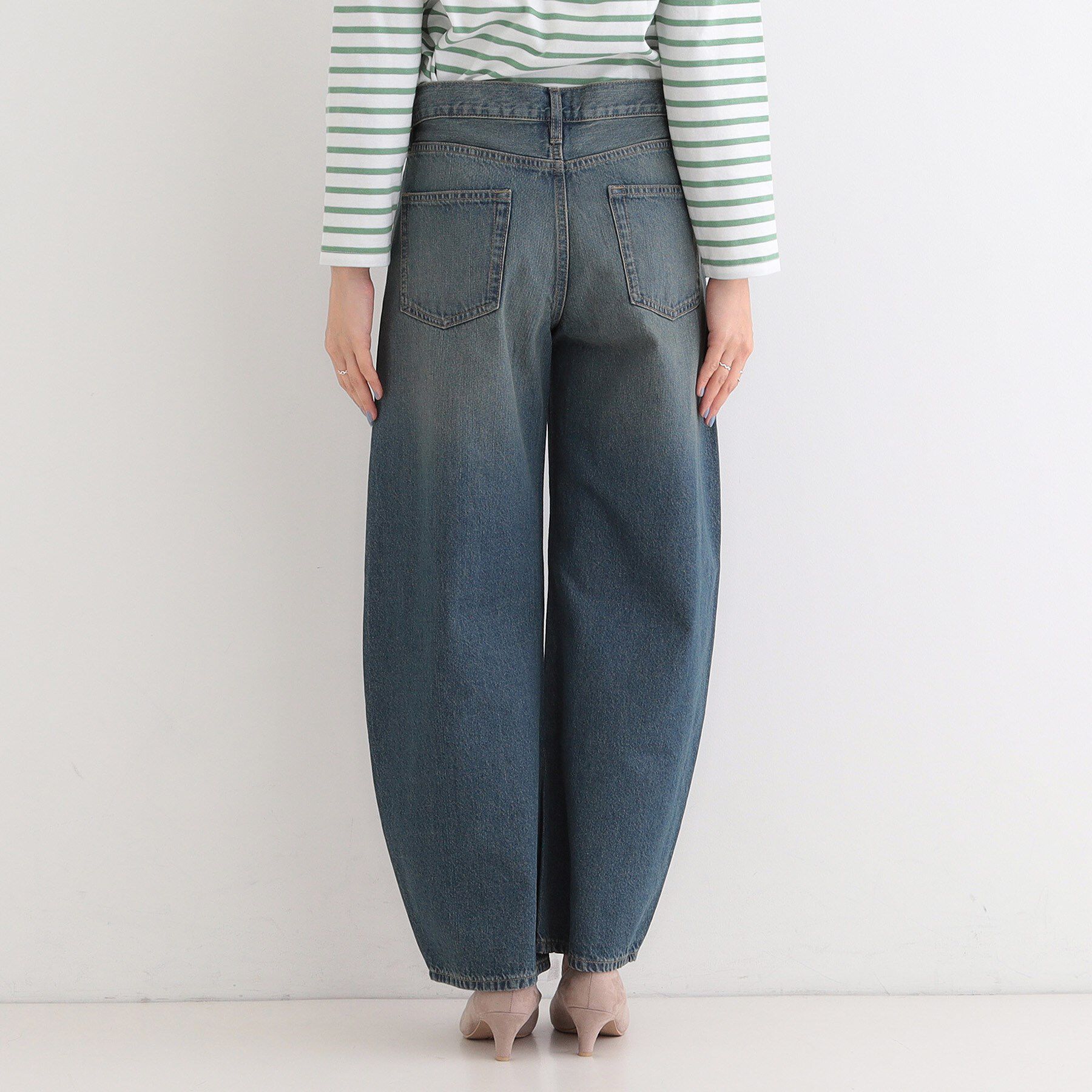SHOO･LA･RUE「【SHOO・LA・RUE DENIM/高レビュー】ゆるっと決まる こなれカーブデニムパンツ」|デニム|