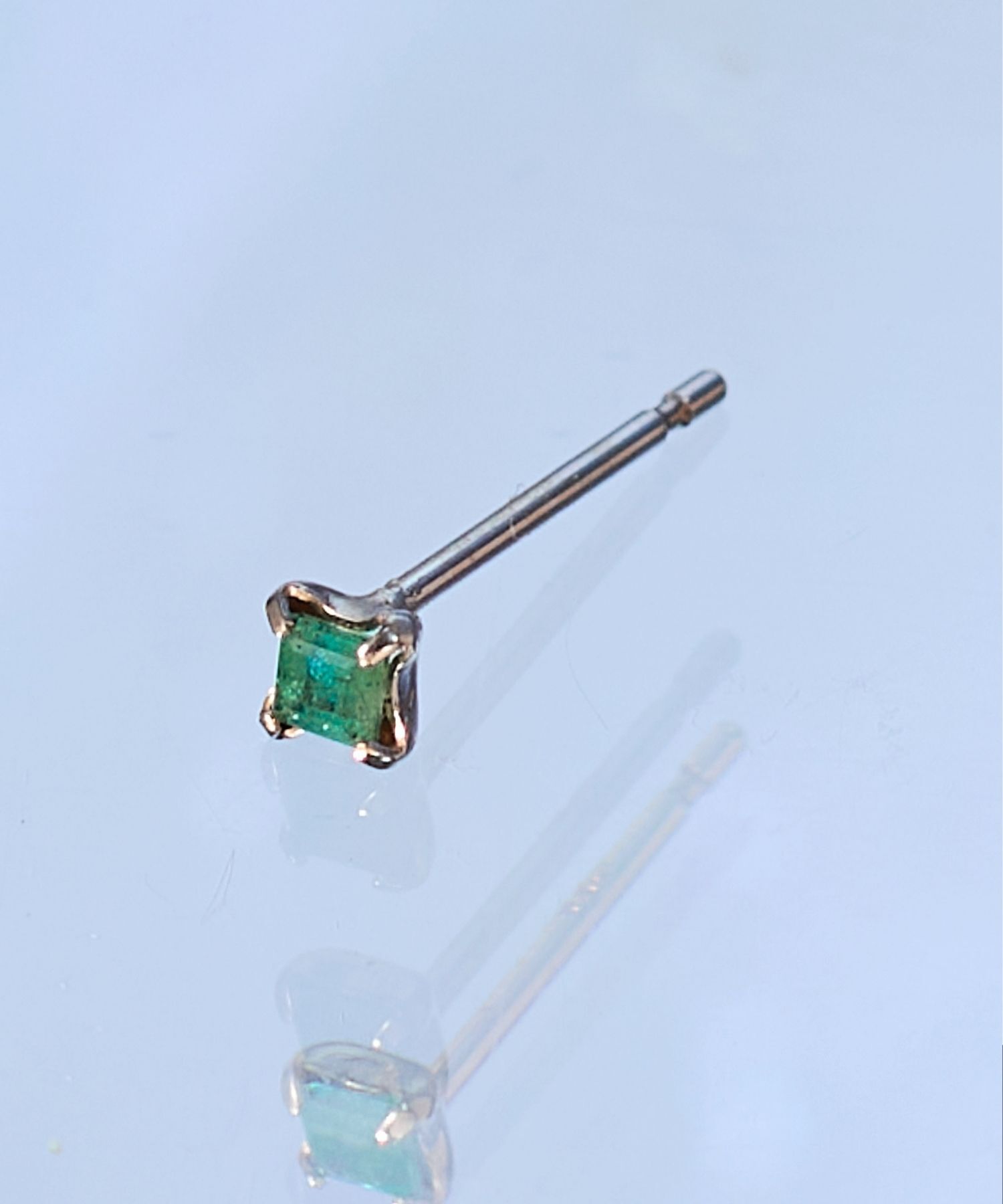 JUPITER「【片耳】K10スクエアカットエメラルドスタッドピアス/天然石」|ピアス|