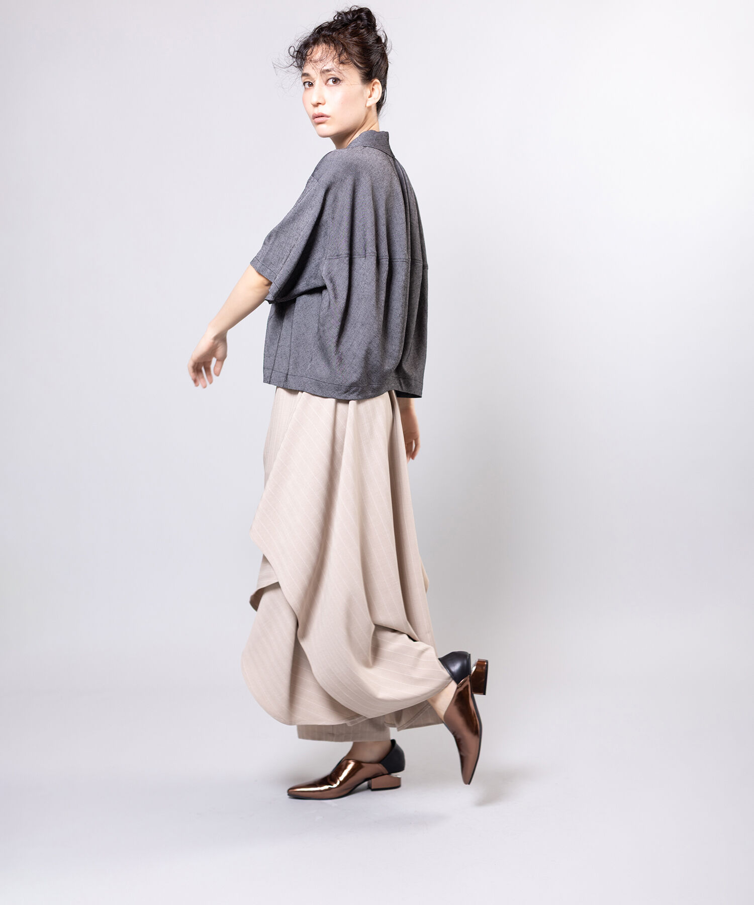  「バックレイヤードパンツ」|その他|