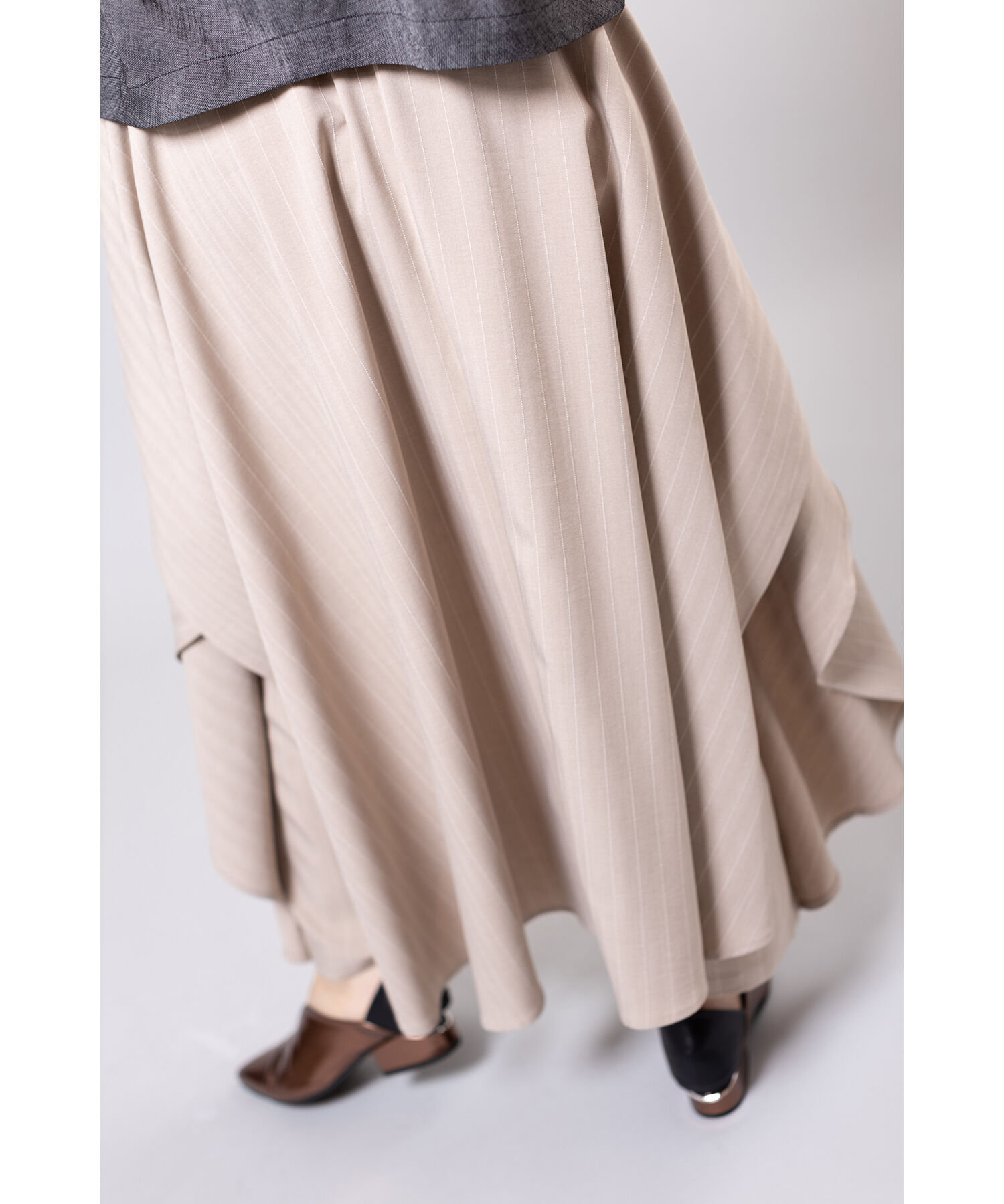  「バックレイヤードパンツ」|その他|