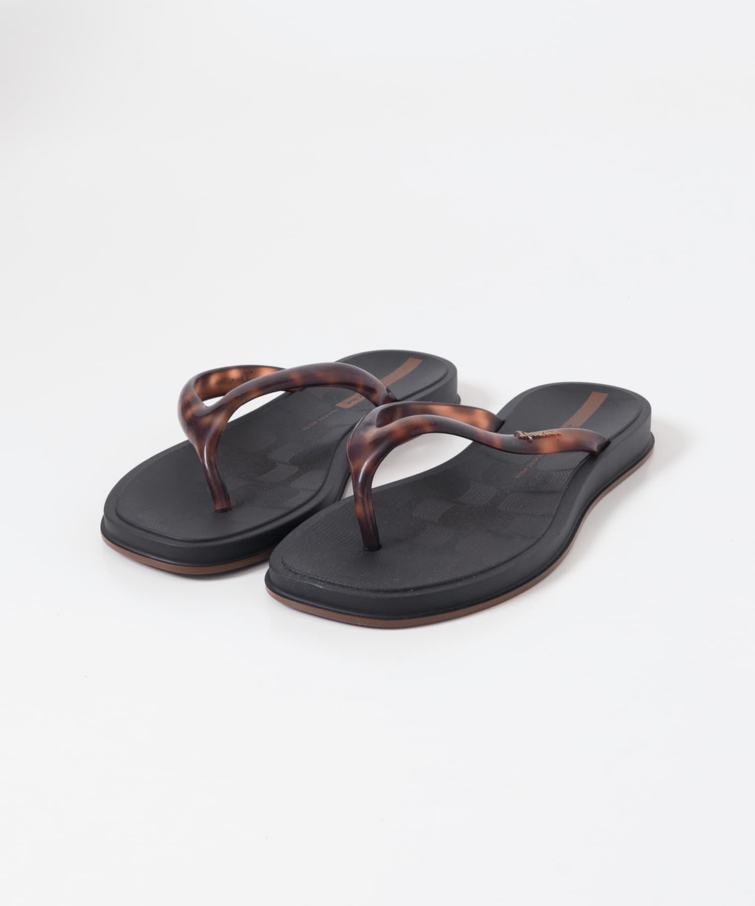 URBAN RESEARCH DOORS「Ipanema　GLOW TRENDY」|サンダル|ブラック