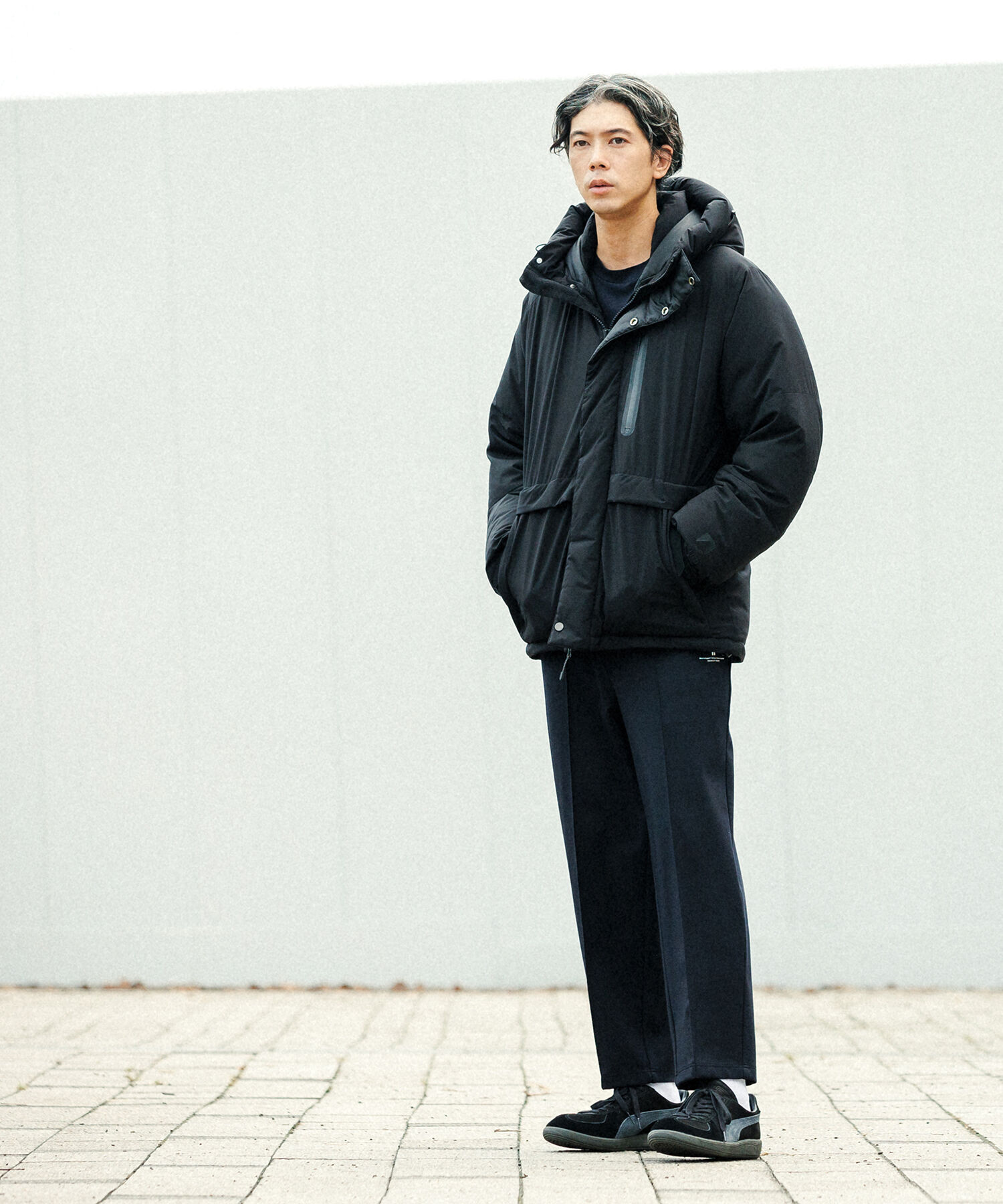 ADAM ET ROPE'「【ALLIED】700FP ショート フーディー ダウンジャケット / ユニセックス」|ダウン|