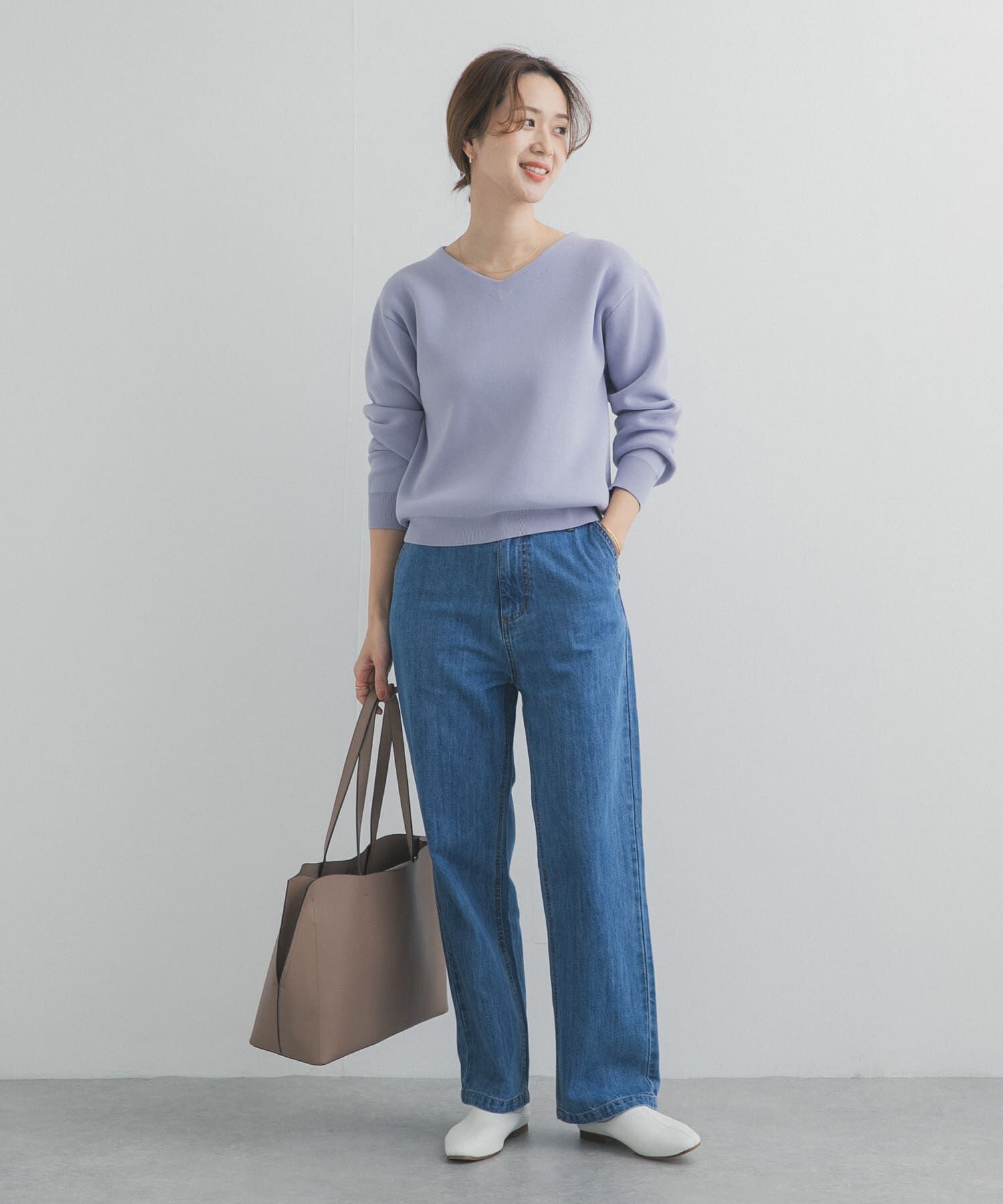 URBAN RESEARCH DOORS「『仁村紗和さん着用』『UR TECH Renew Knit』Vネックプルオーバー」|ニット・セーター|