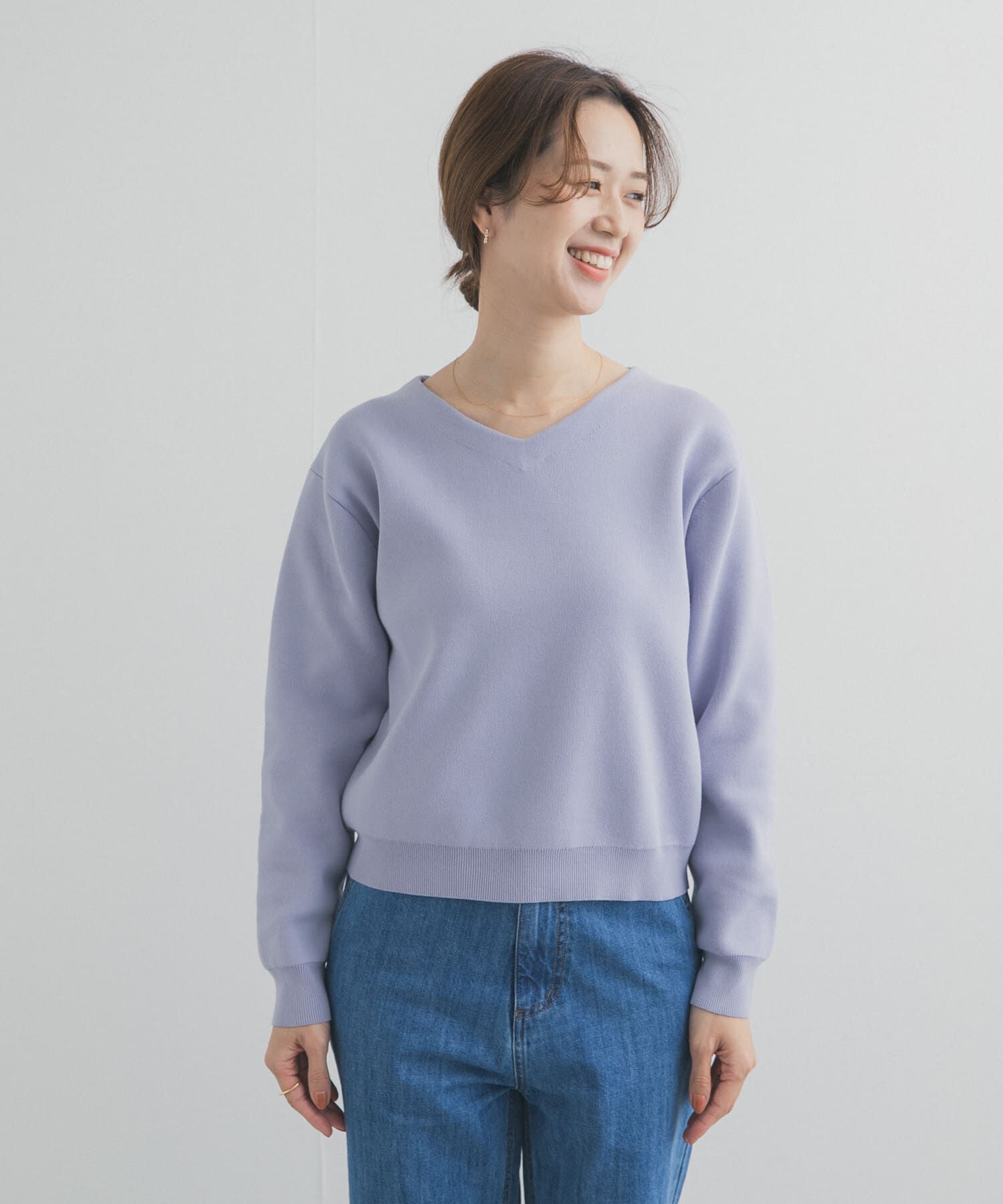 URBAN RESEARCH DOORS「『仁村紗和さん着用』『UR TECH Renew Knit』Vネックプルオーバー」|ニット・セーター|