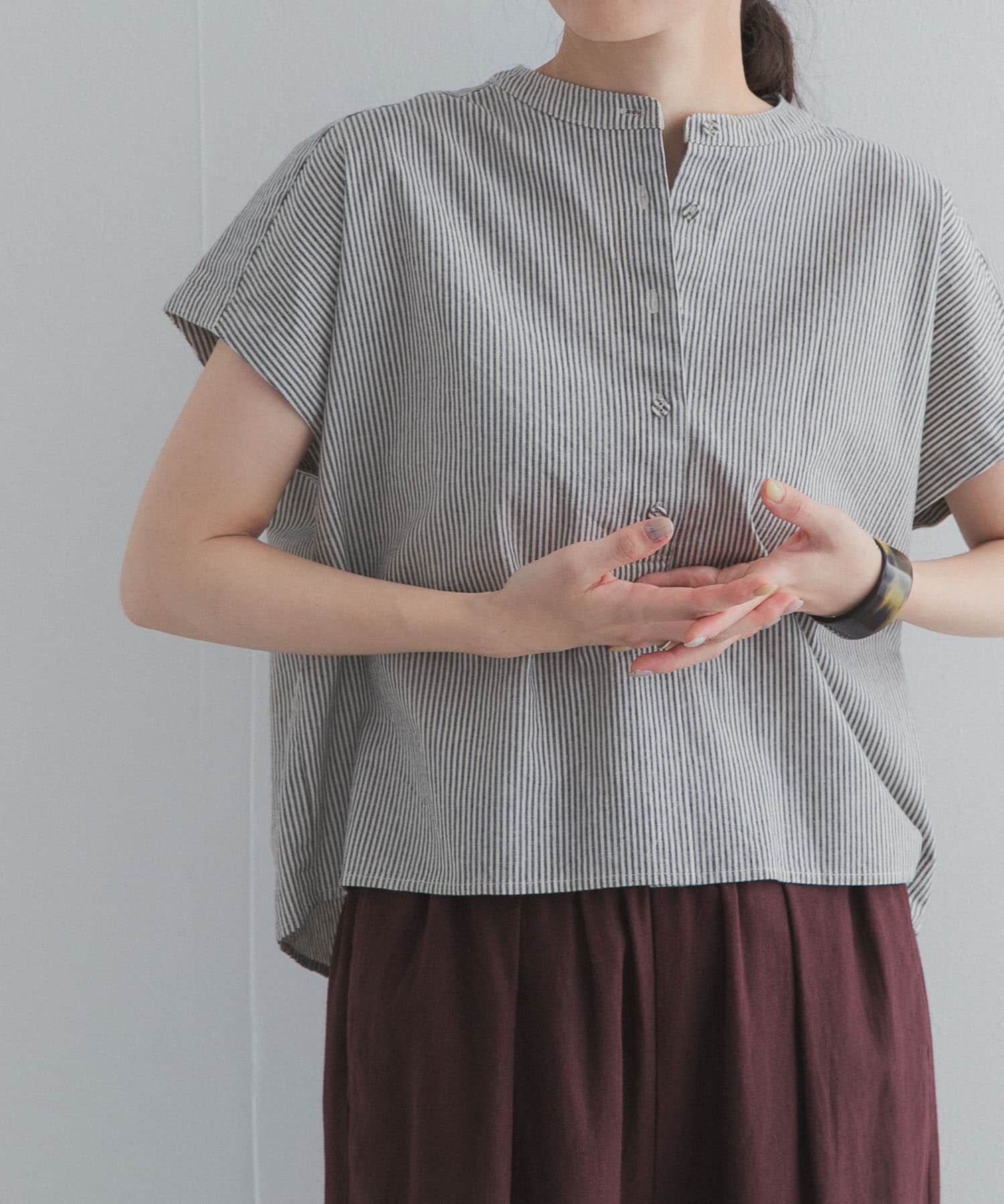 URBAN RESEARCH DOORS「ストライプクロップドブラウス」|シャツ・ブラウス|