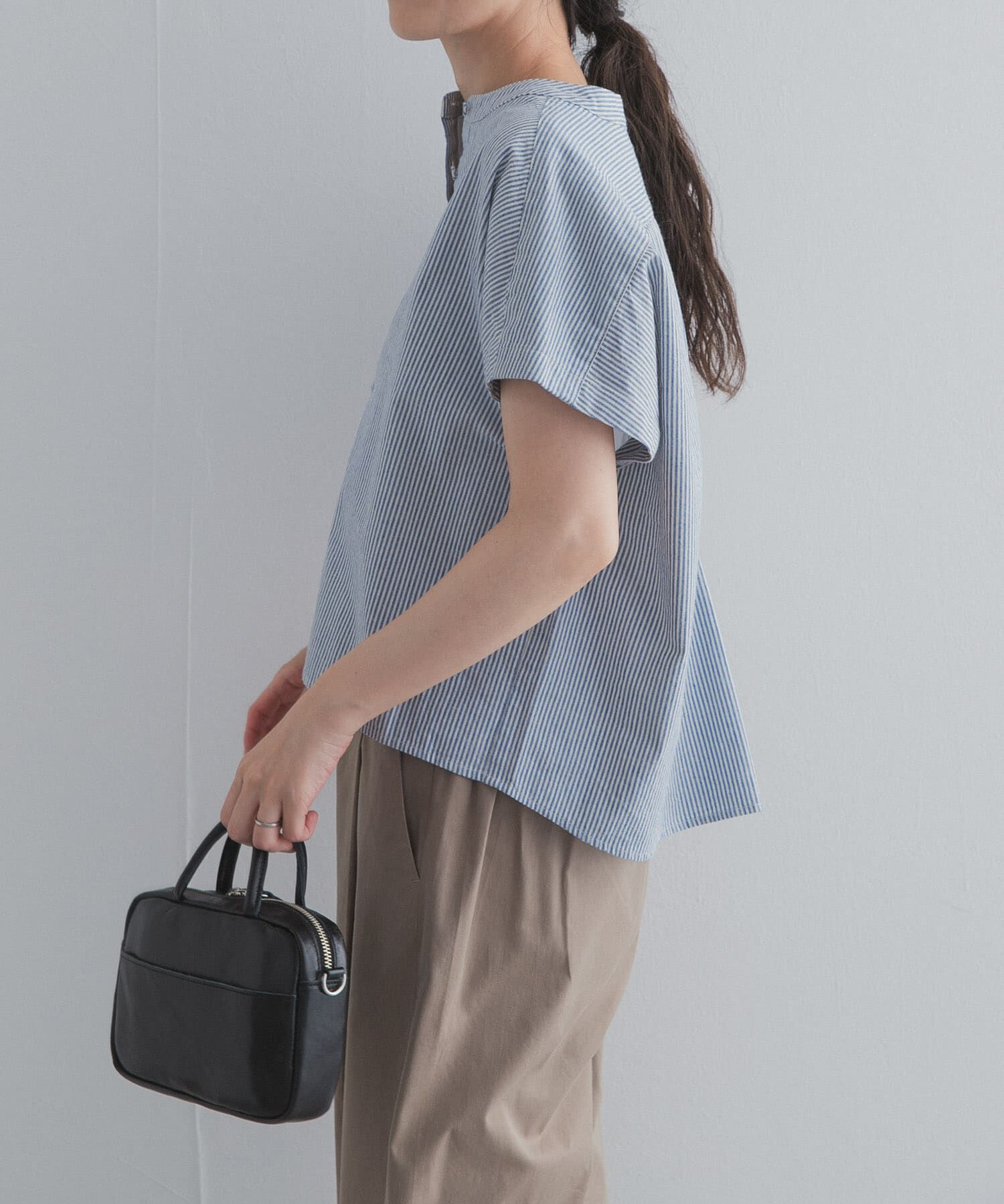 URBAN RESEARCH DOORS「ストライプクロップドブラウス」|シャツ・ブラウス|