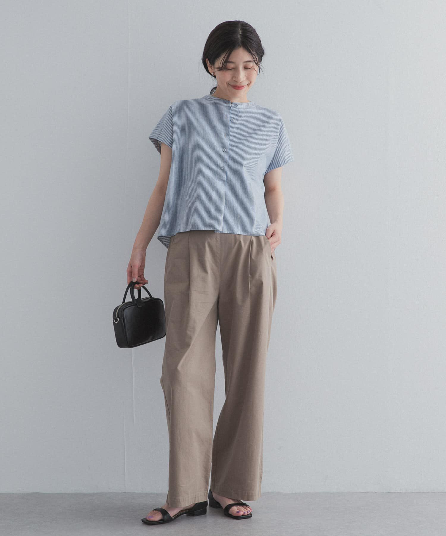 URBAN RESEARCH DOORS「ストライプクロップドブラウス」|シャツ・ブラウス|