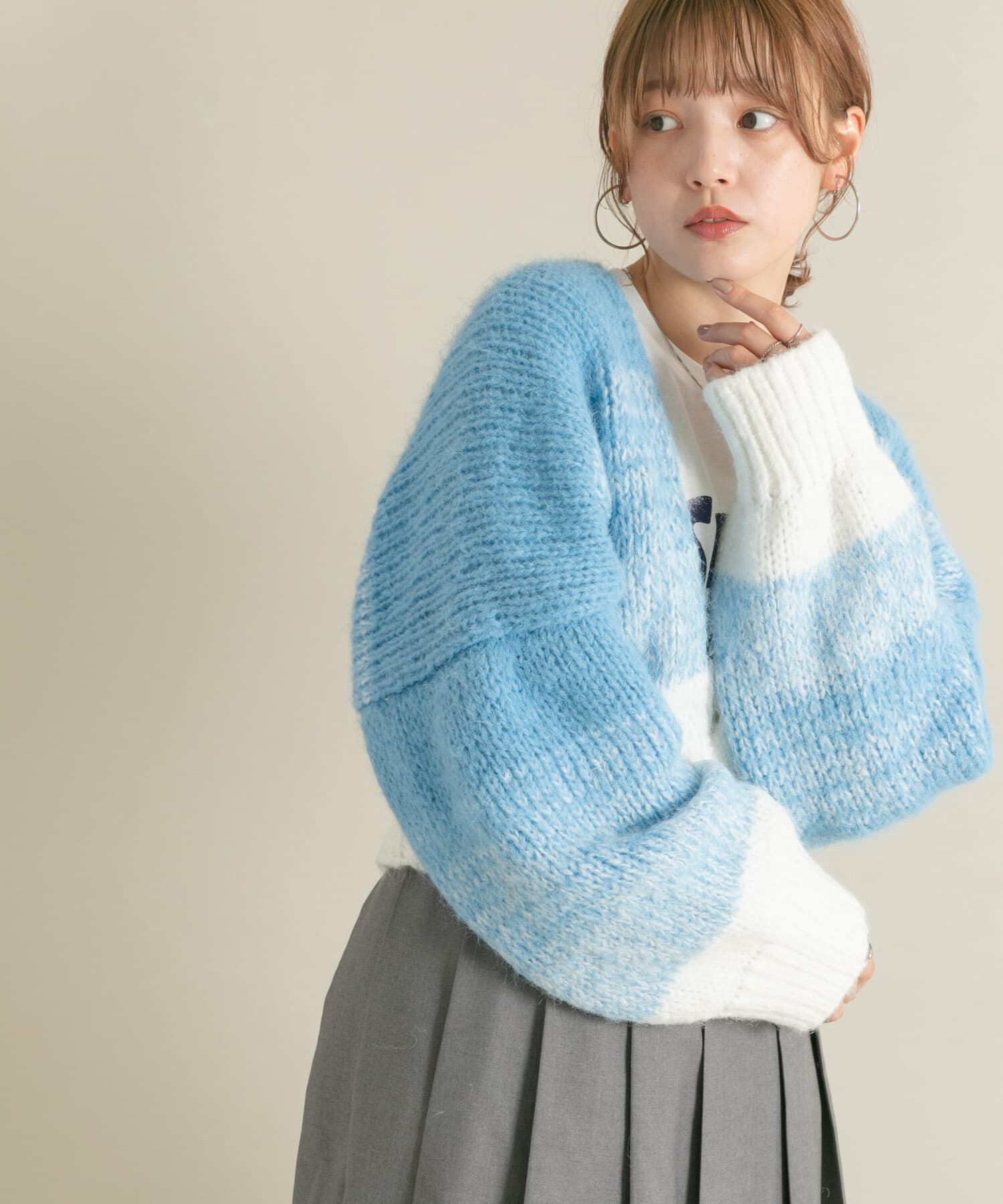  「『WEB/一部店舗限定』グラデーションショートカーディガン」|カーディガン|