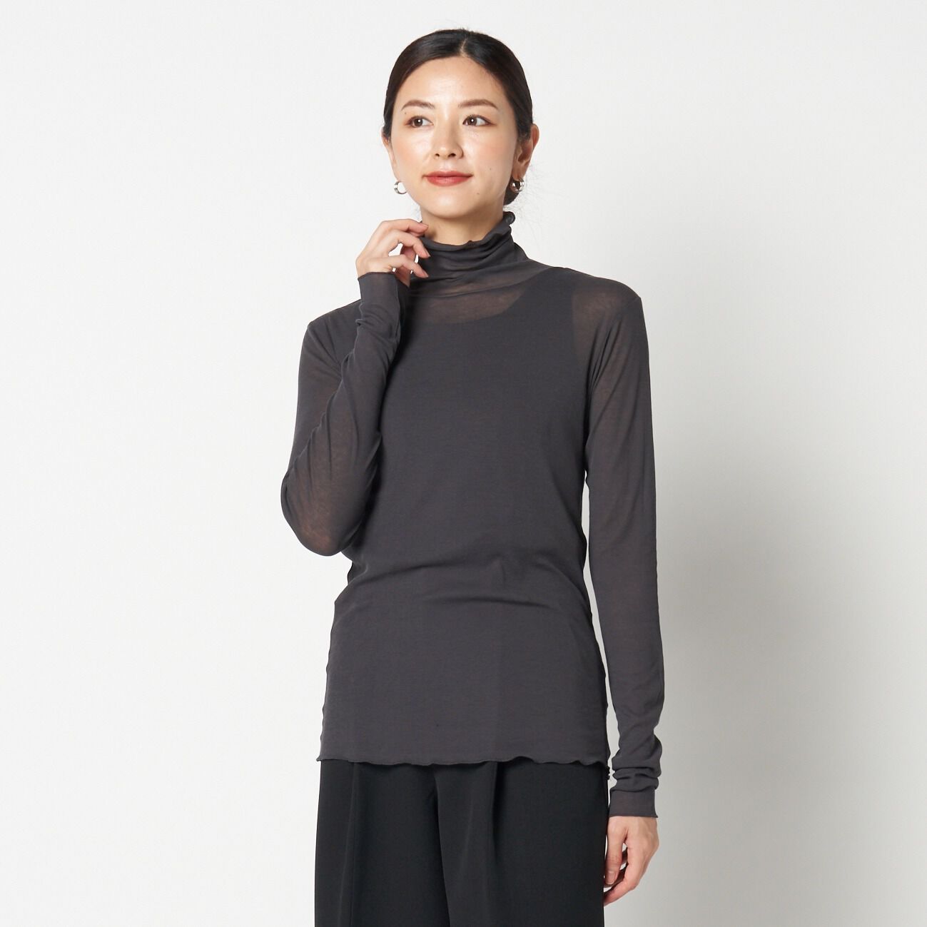 HELIOPOLE「HELIOPOLE 【smooth skin series】SHEER RIB JERSEY TURTLE」|Tシャツ・カットソー|