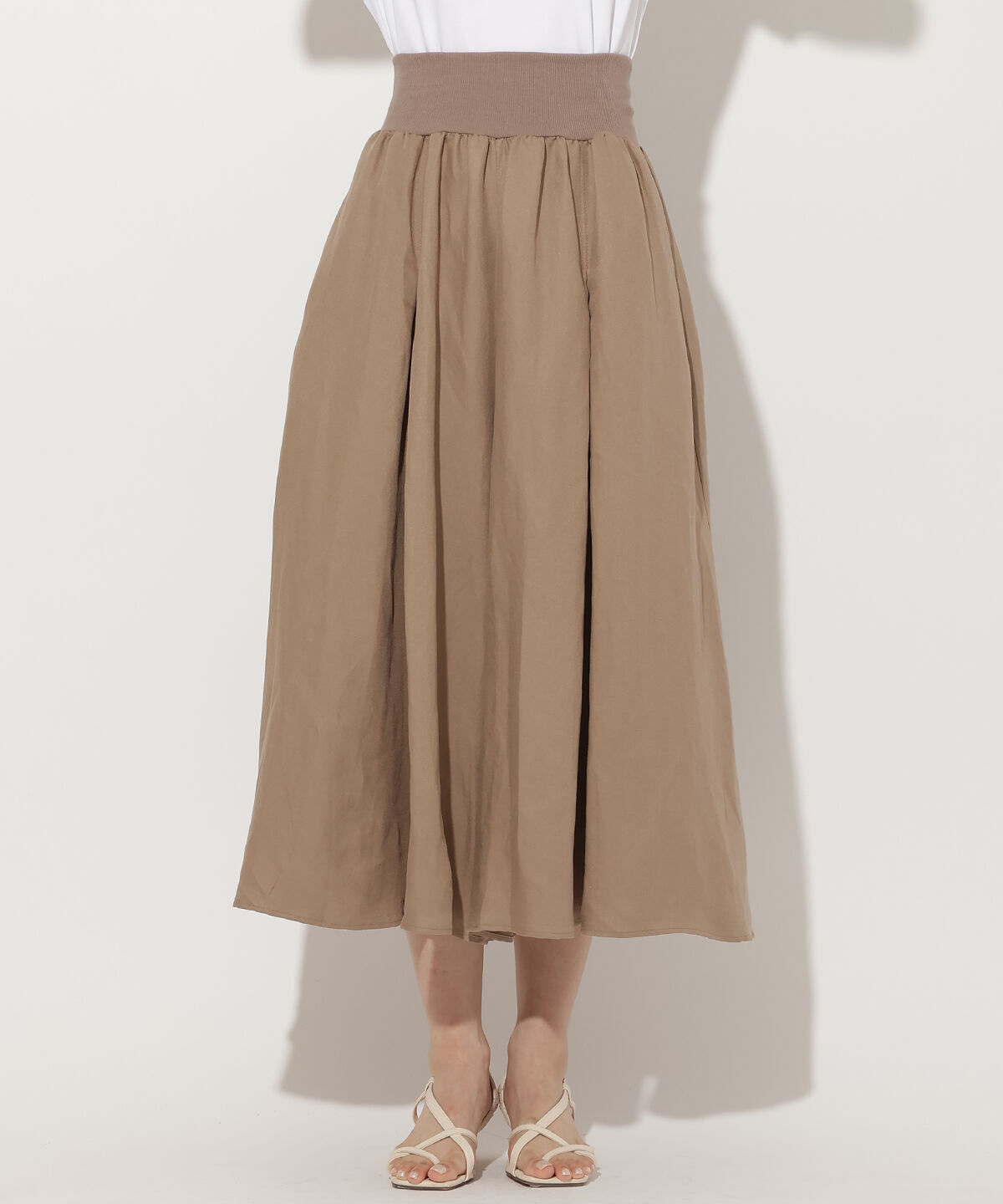アンドクチュール「リネンタックフレアパンツ」|その他|