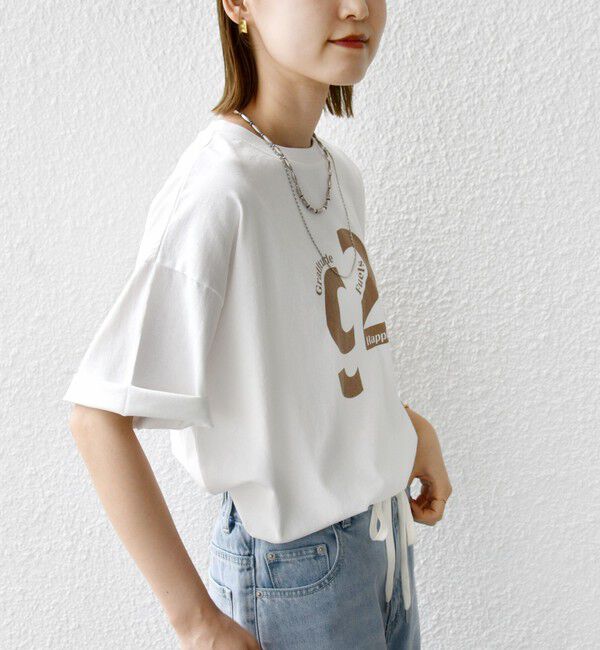 SHIPS for women「《一部追加予約》【SHIPS別注】81BRANCA:ロゴ 5分袖 TEE」|Tシャツ・カットソー|