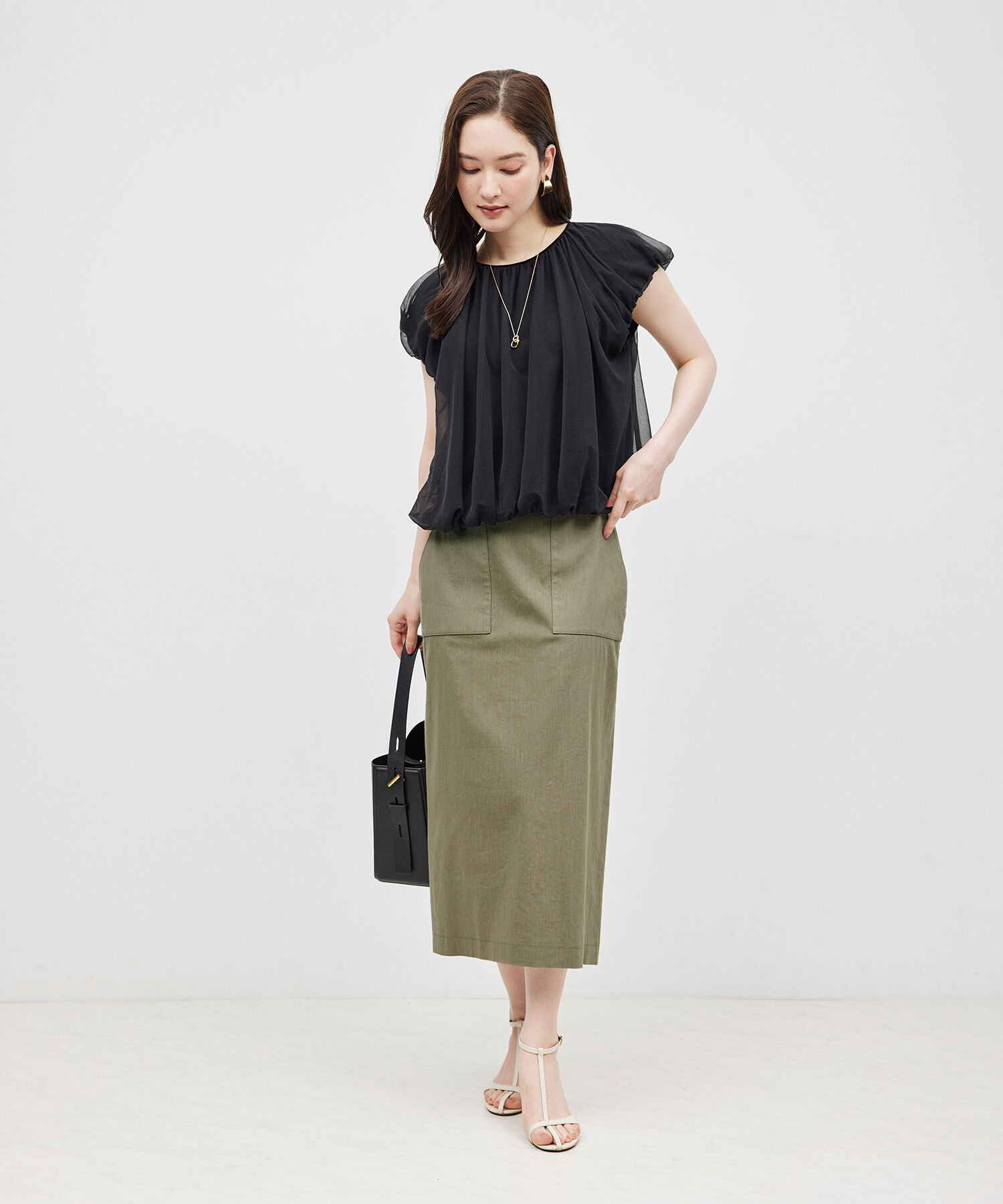 ROPE「リネンストレッチポケット付きタイトスカート/24SS【一部WEB限定】【雑誌掲載】【メディア掲載】」|スカート|