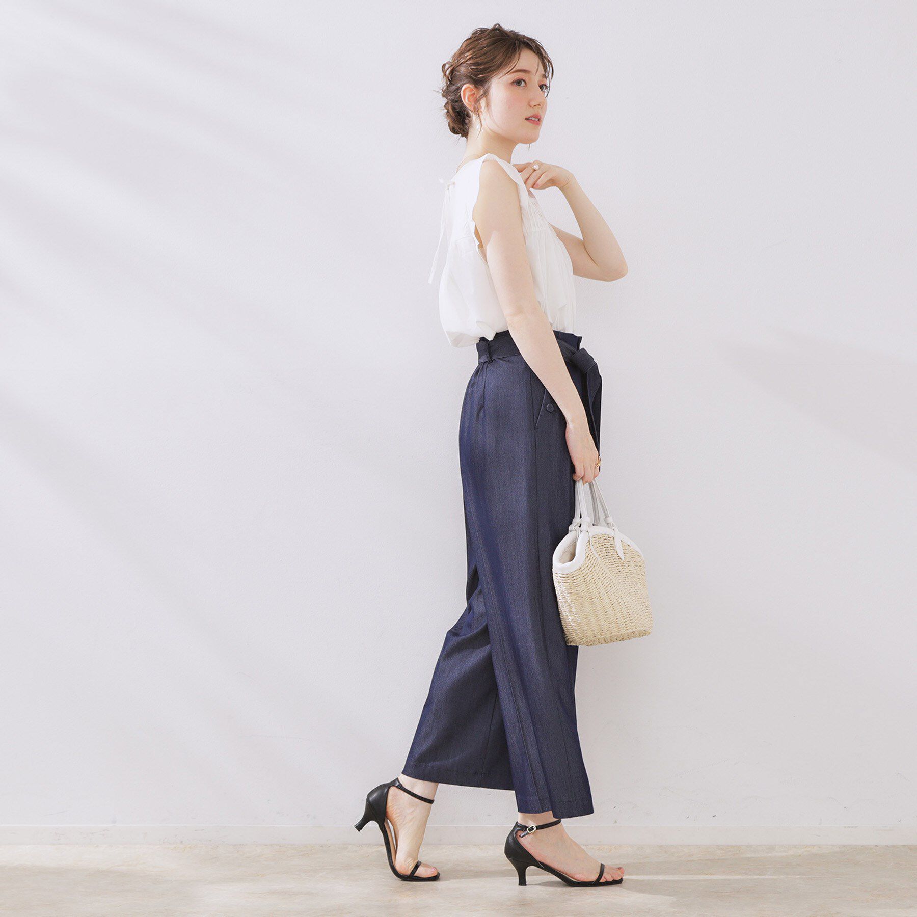 Couture broach「【大人可愛い・きれいめ】ランダムタックシャツブラウス」|シャツ・ブラウス|